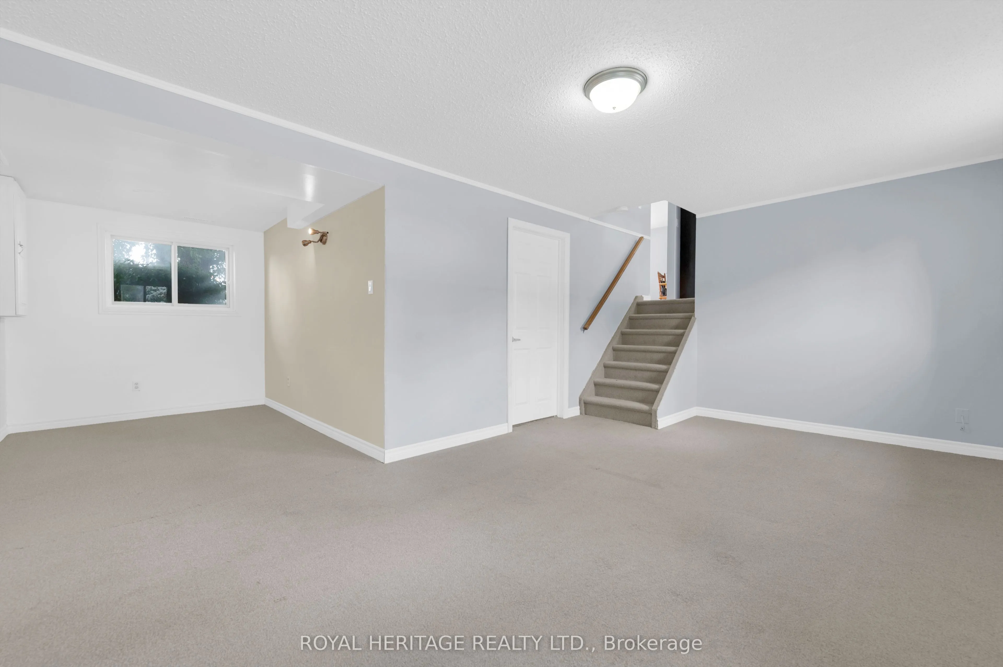 10 Reid Street