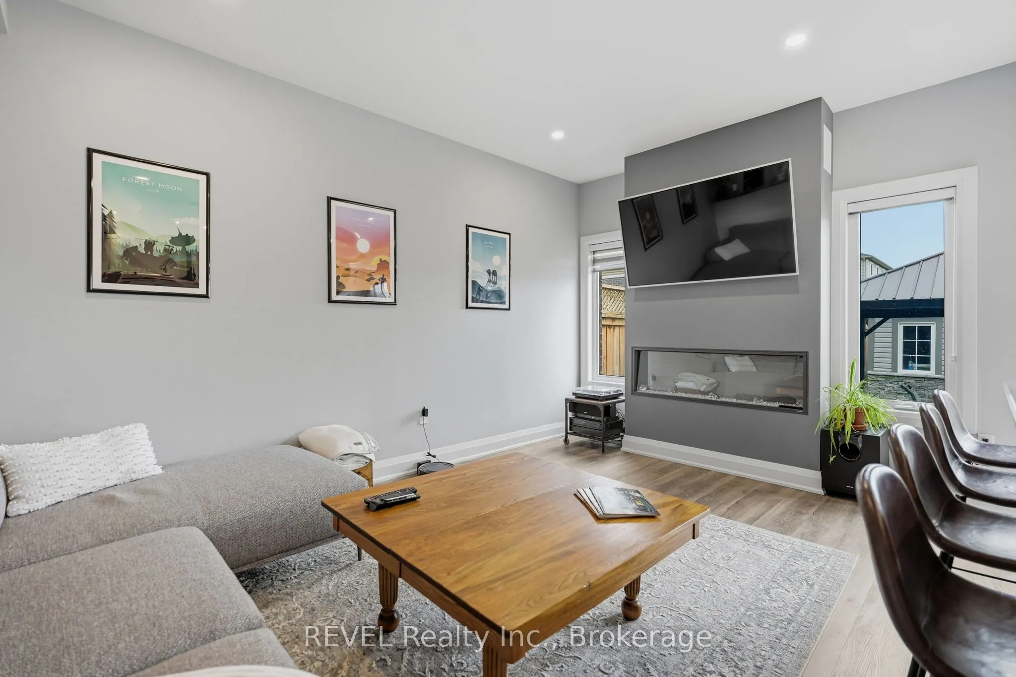 11 Lymburner Street