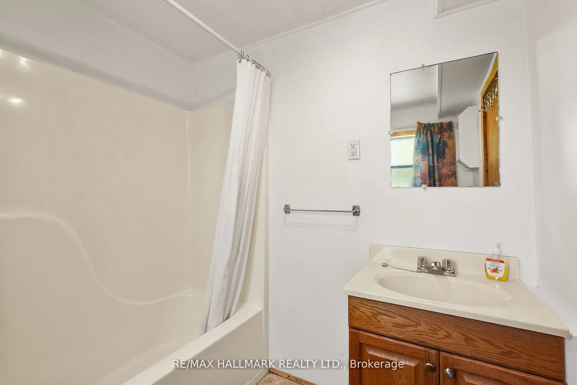 449 Island View Road #112