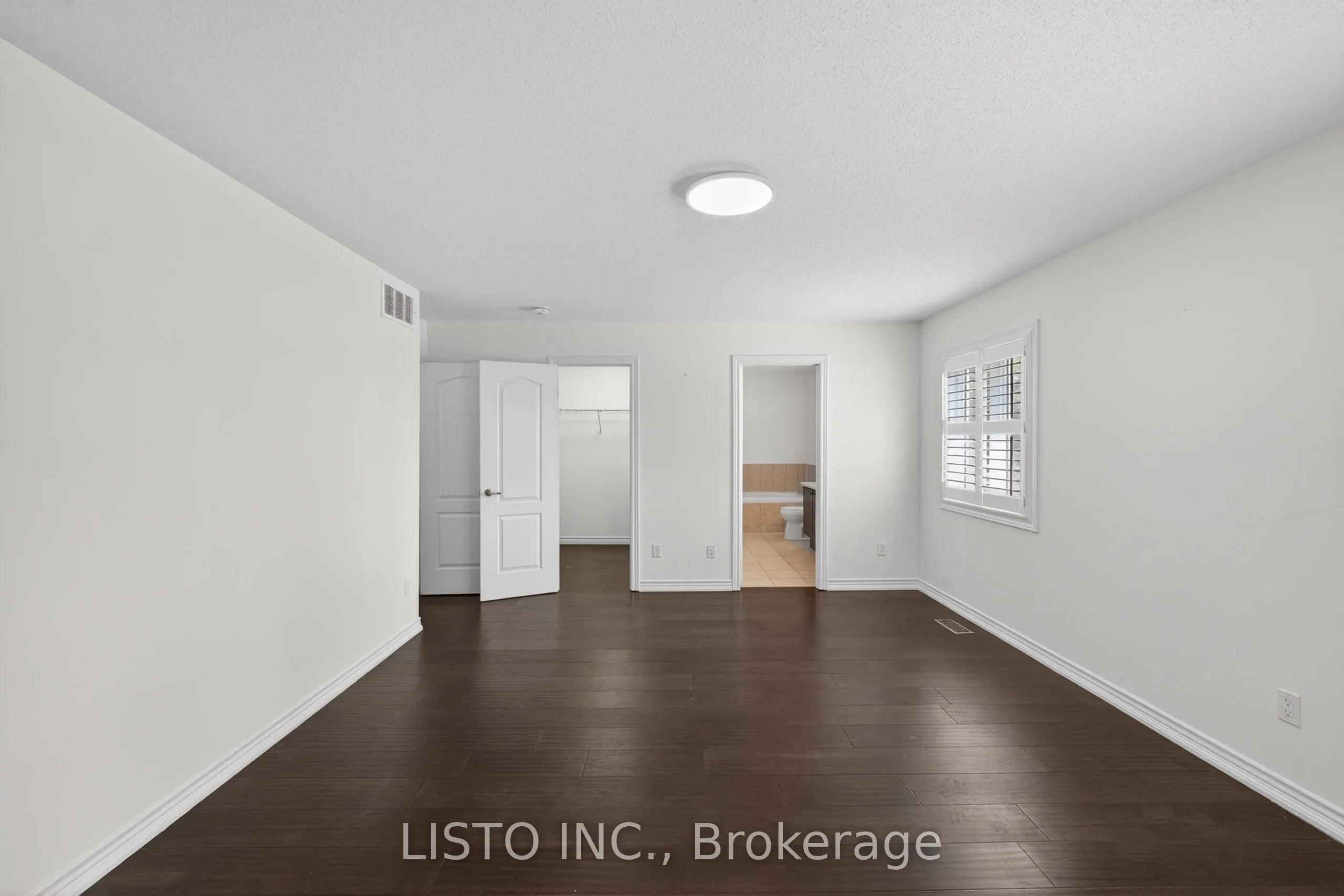 15 Primeau Crescent