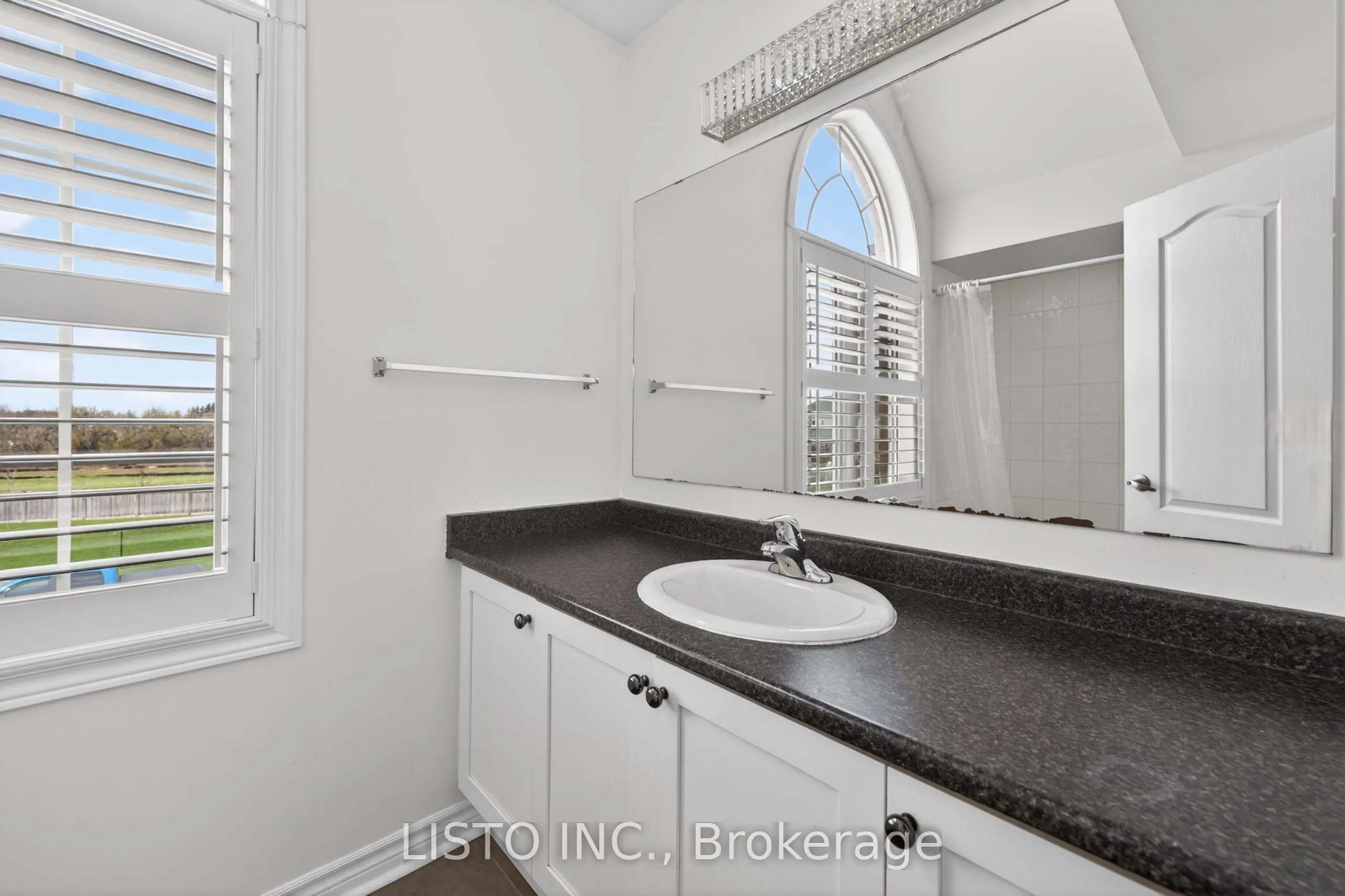 15 Primeau Crescent