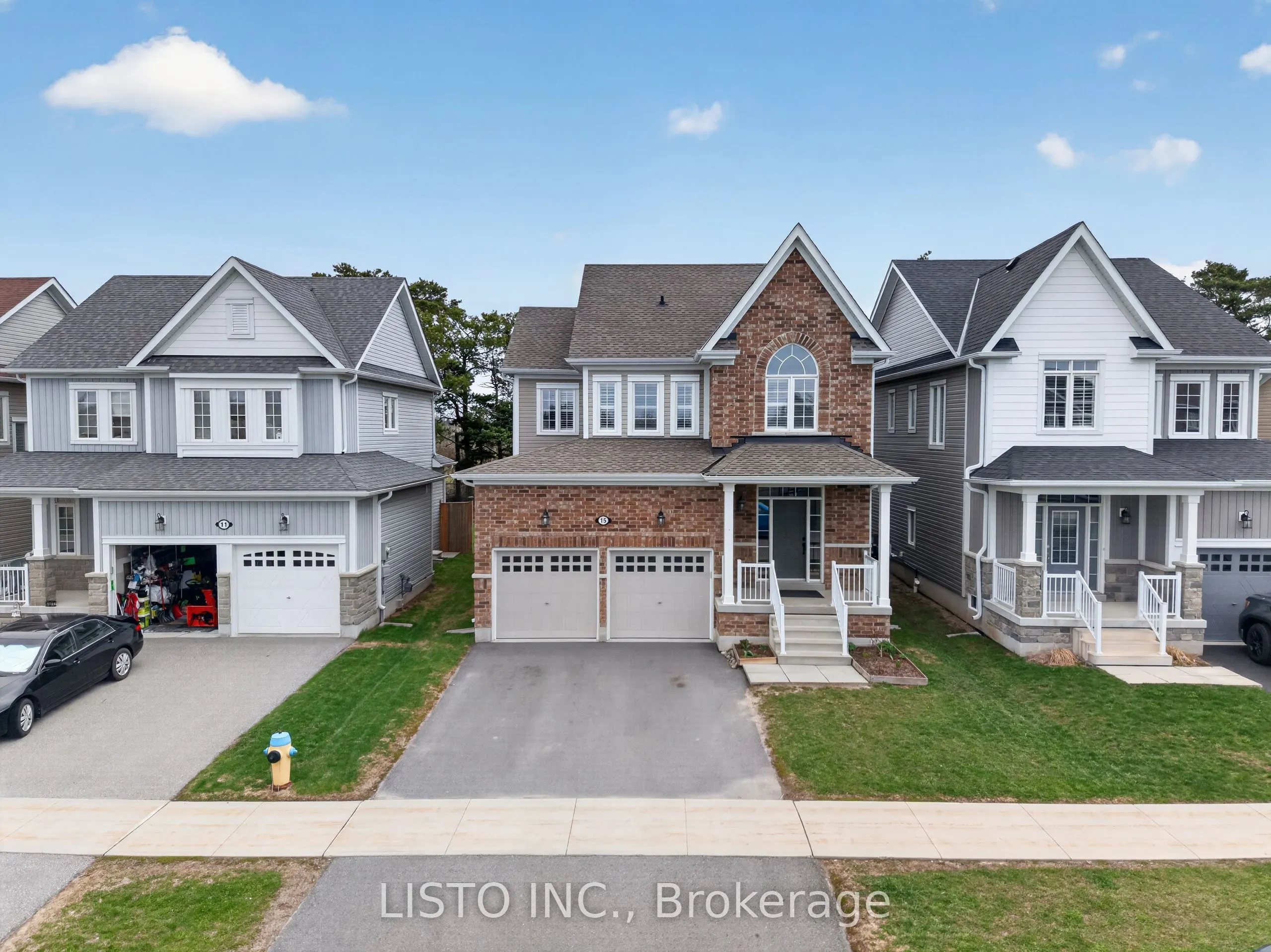 15 Primeau Crescent