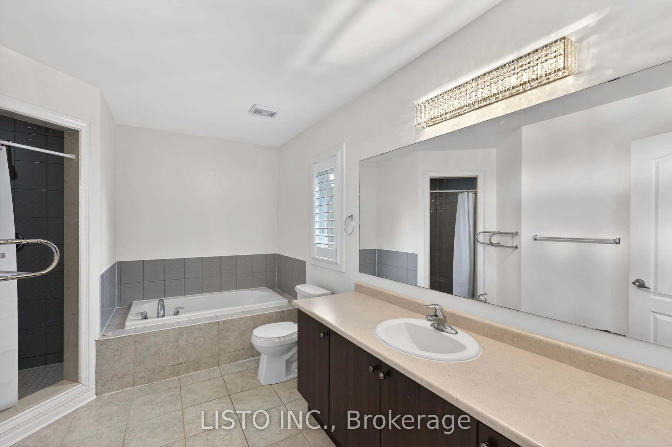 15 Primeau Crescent