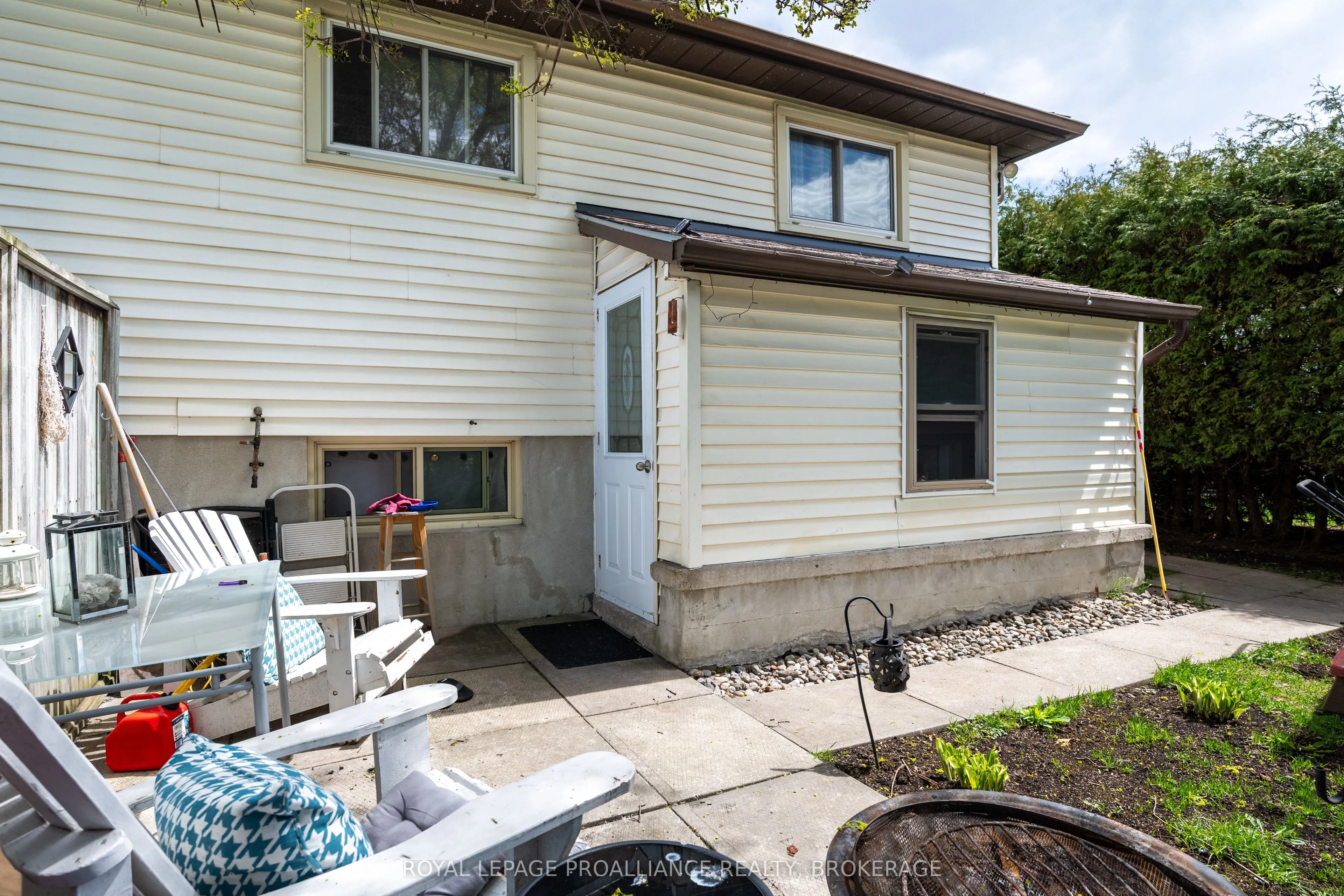585 Gavin Court