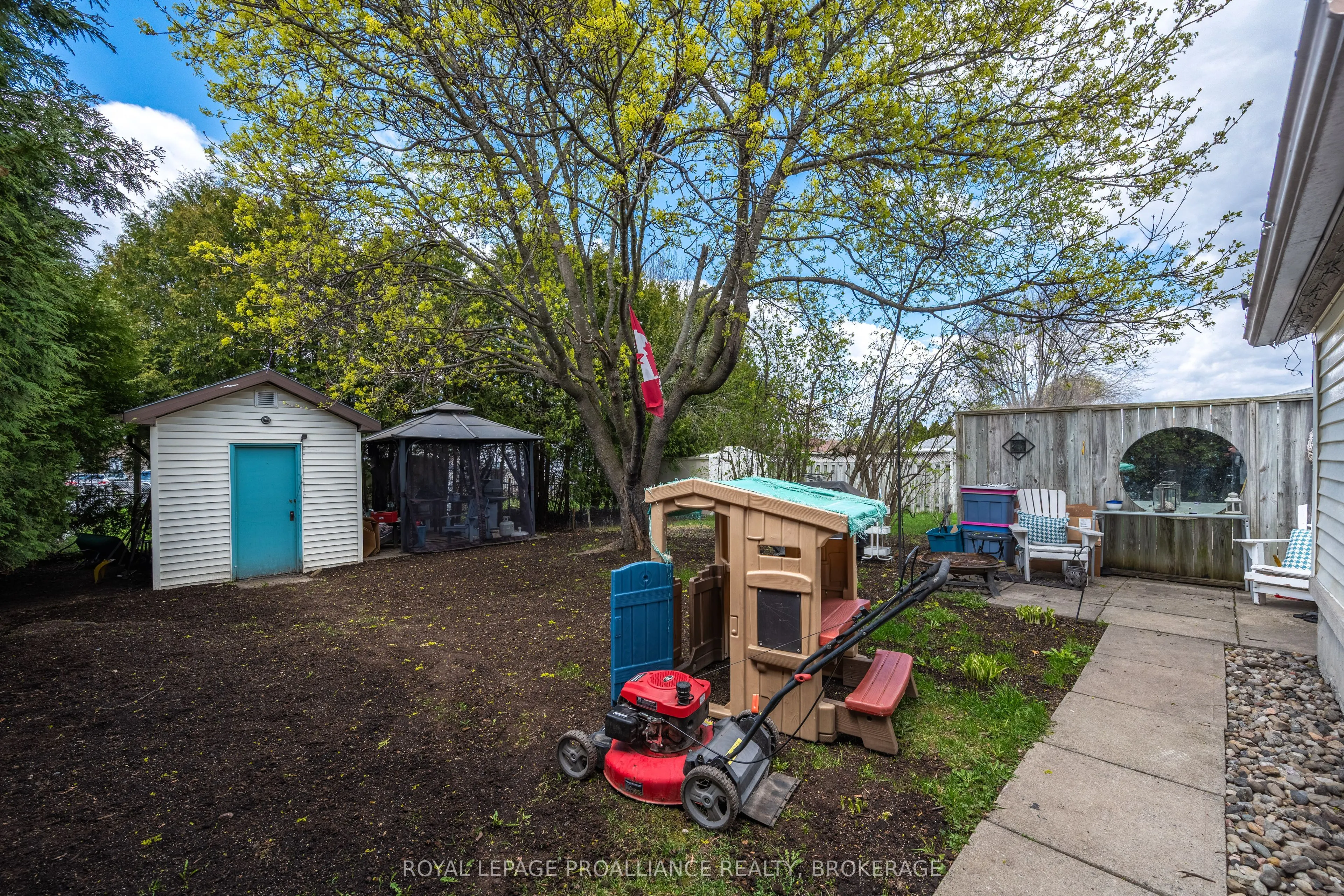 585 Gavin Court