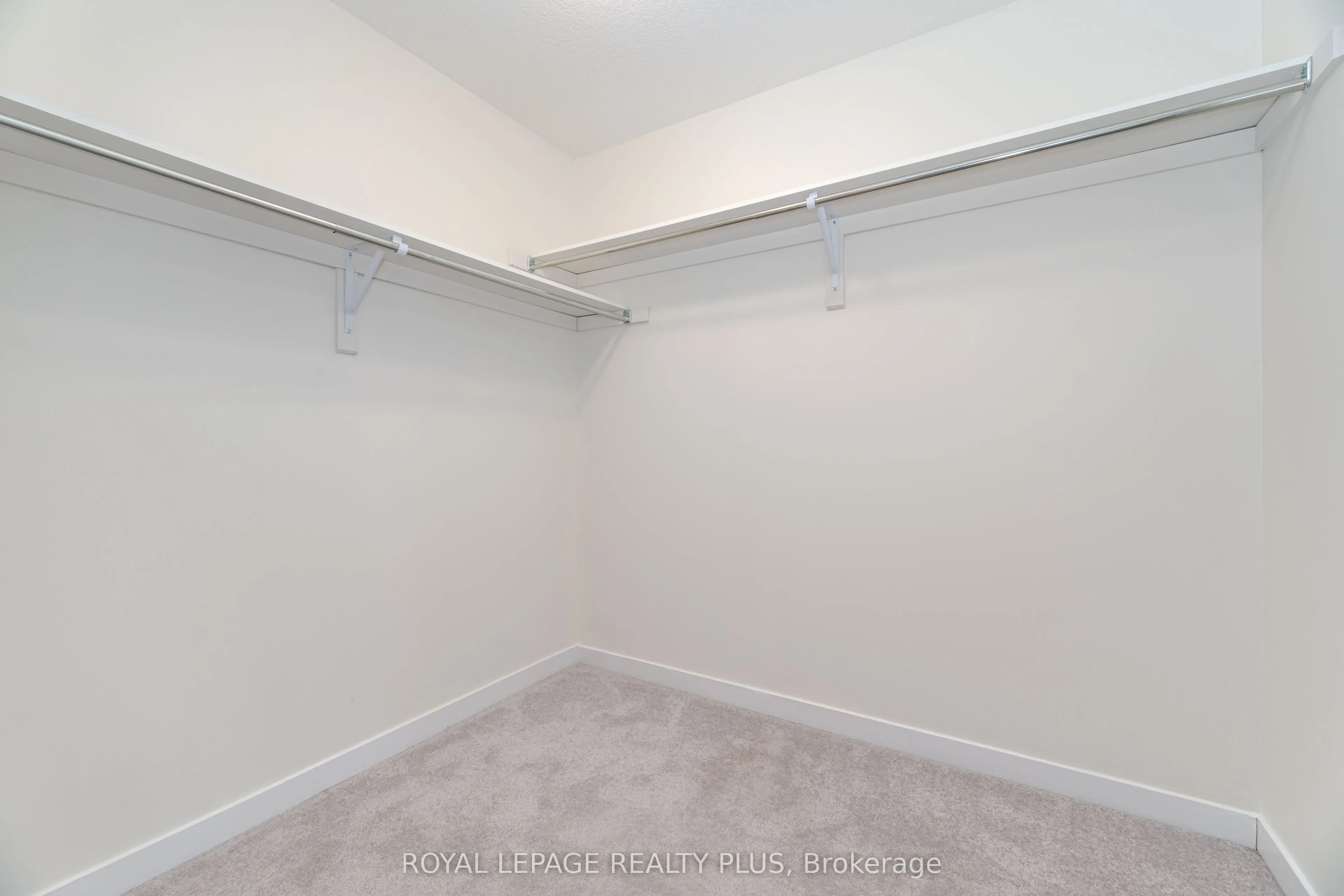 12 Pagebrook Crescent