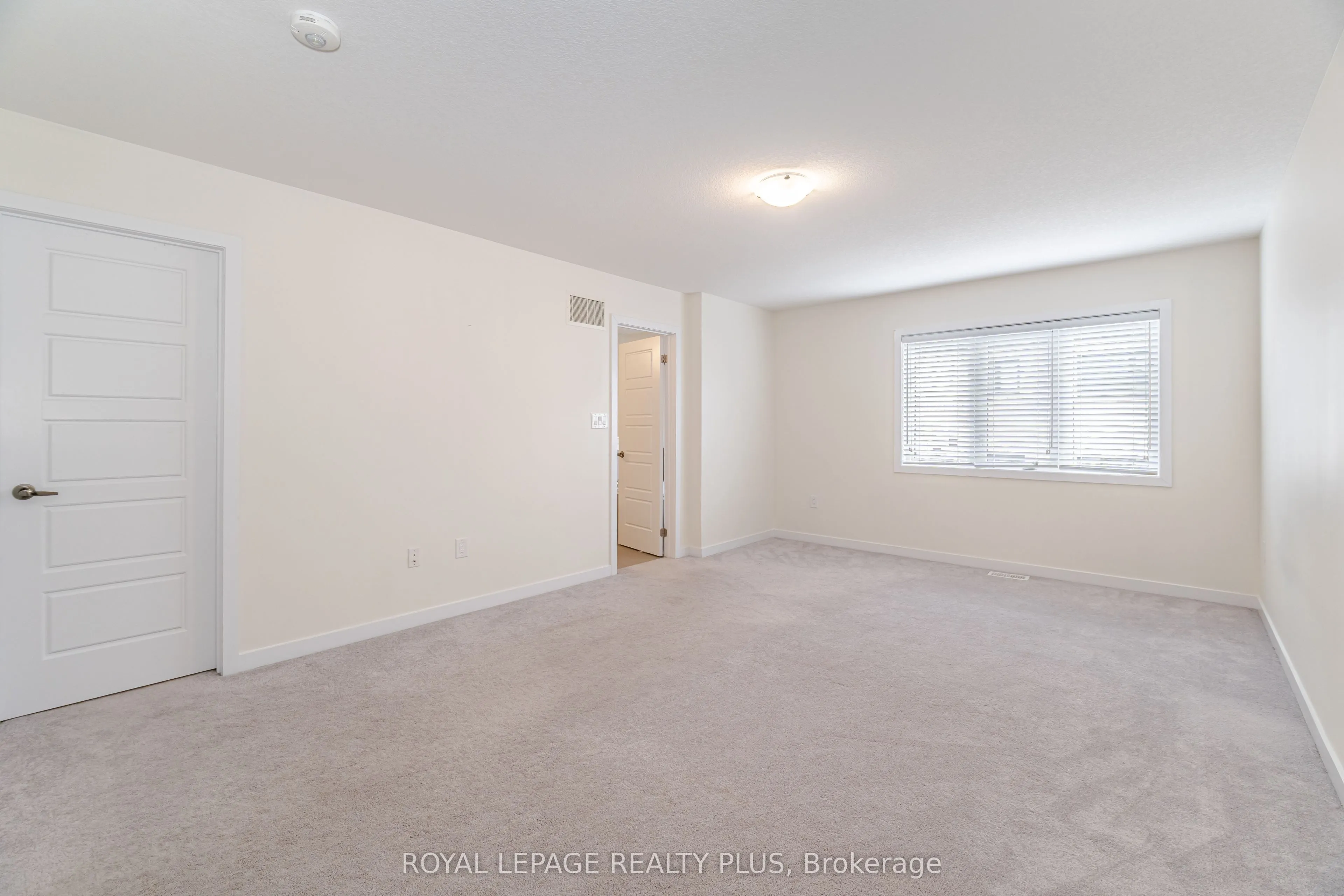 12 Pagebrook Crescent