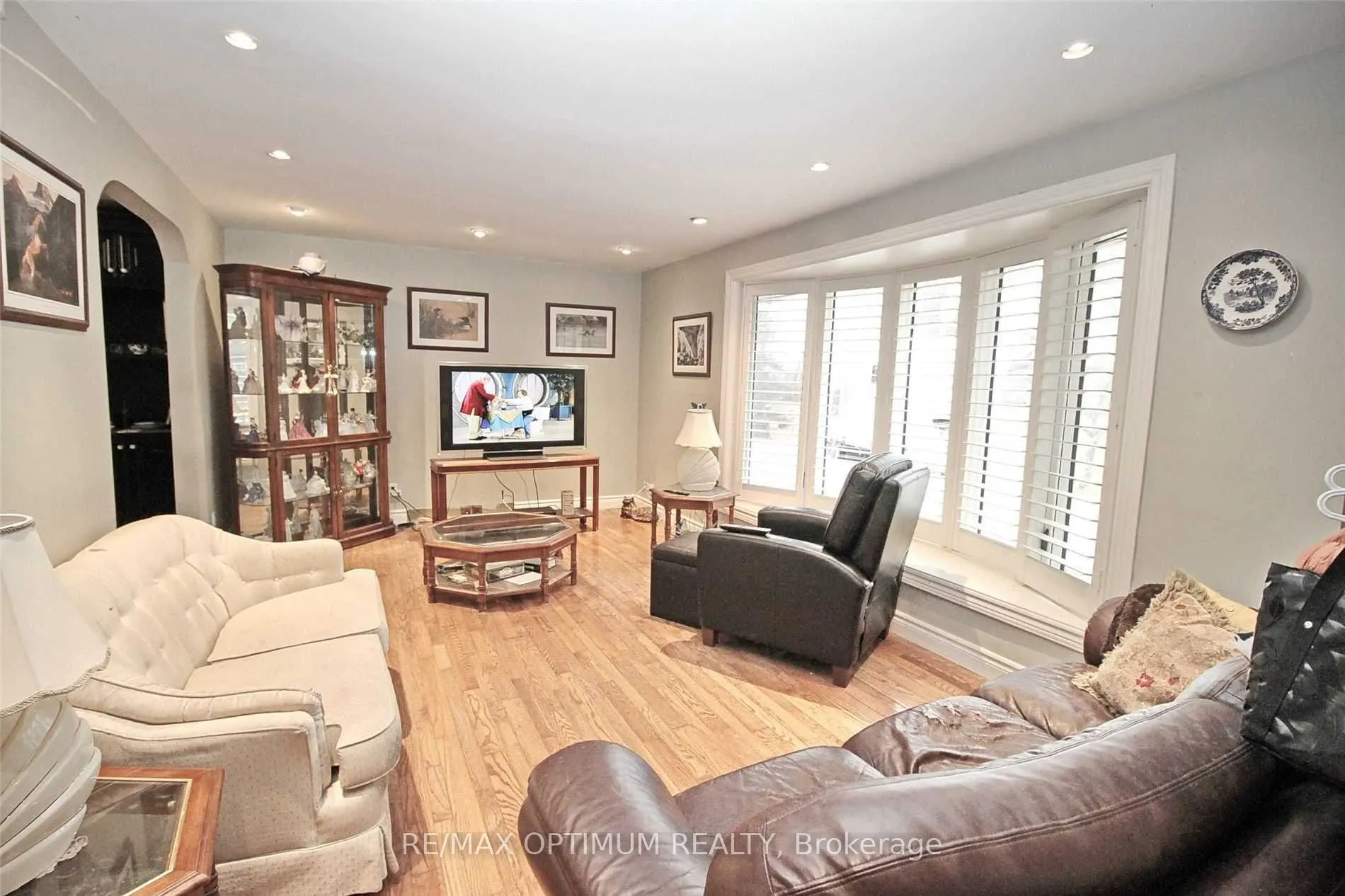 9612 Wellington Road #42