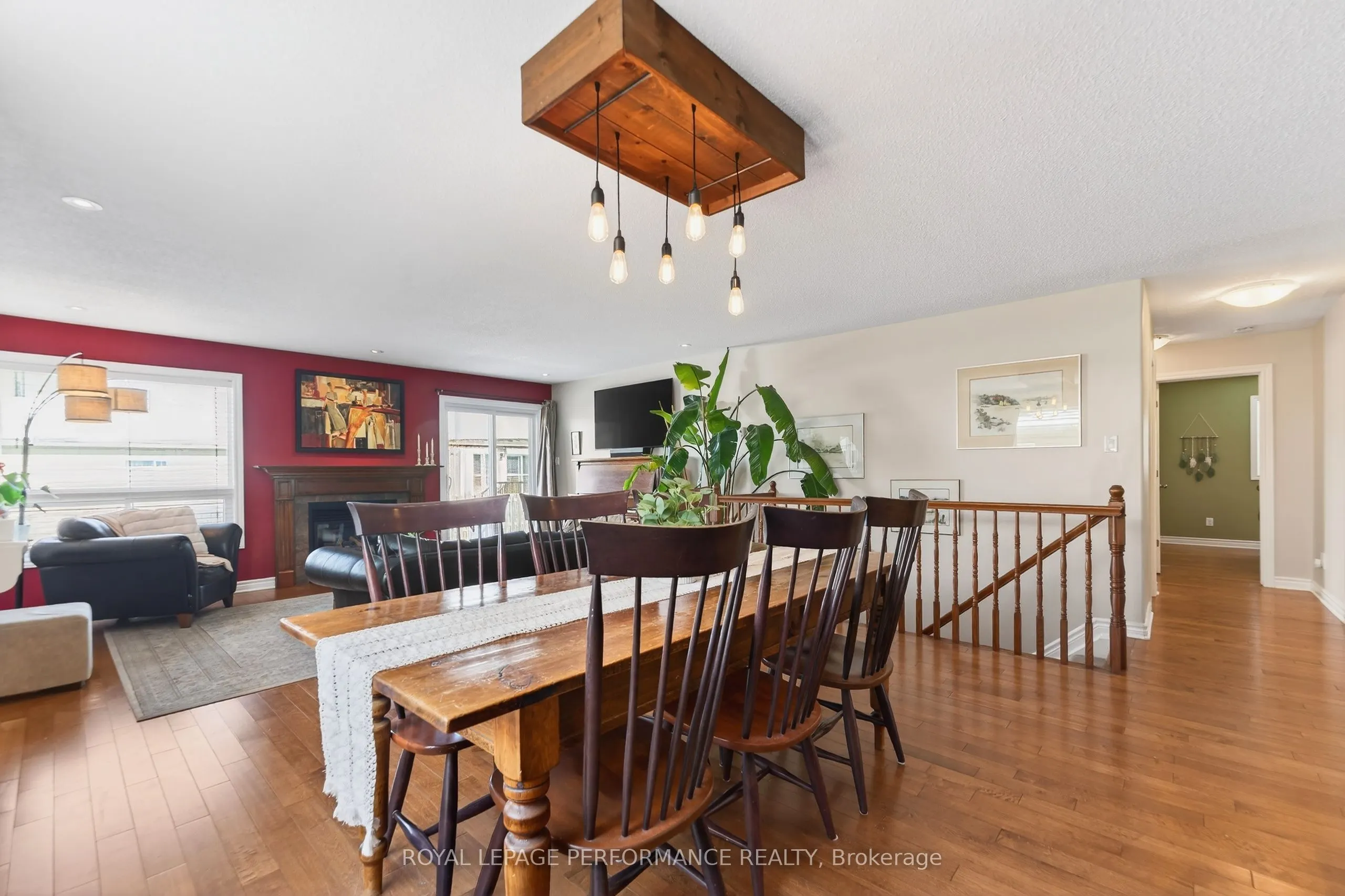 639 Robert Hill Street