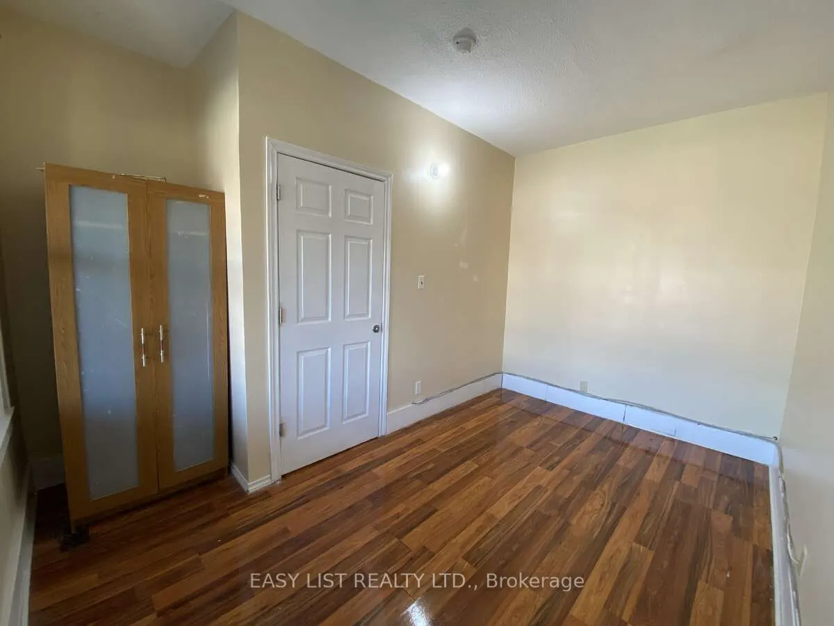 731-733 Partington Avenue
