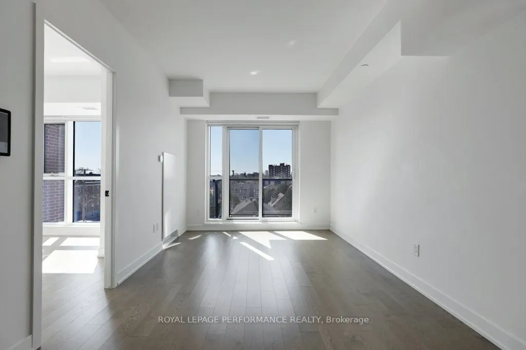 560 Rideau Street #517