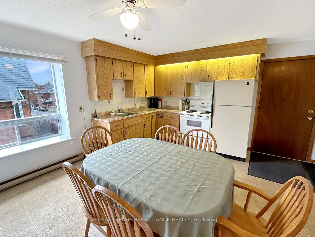 91 St. Lawrence Street E