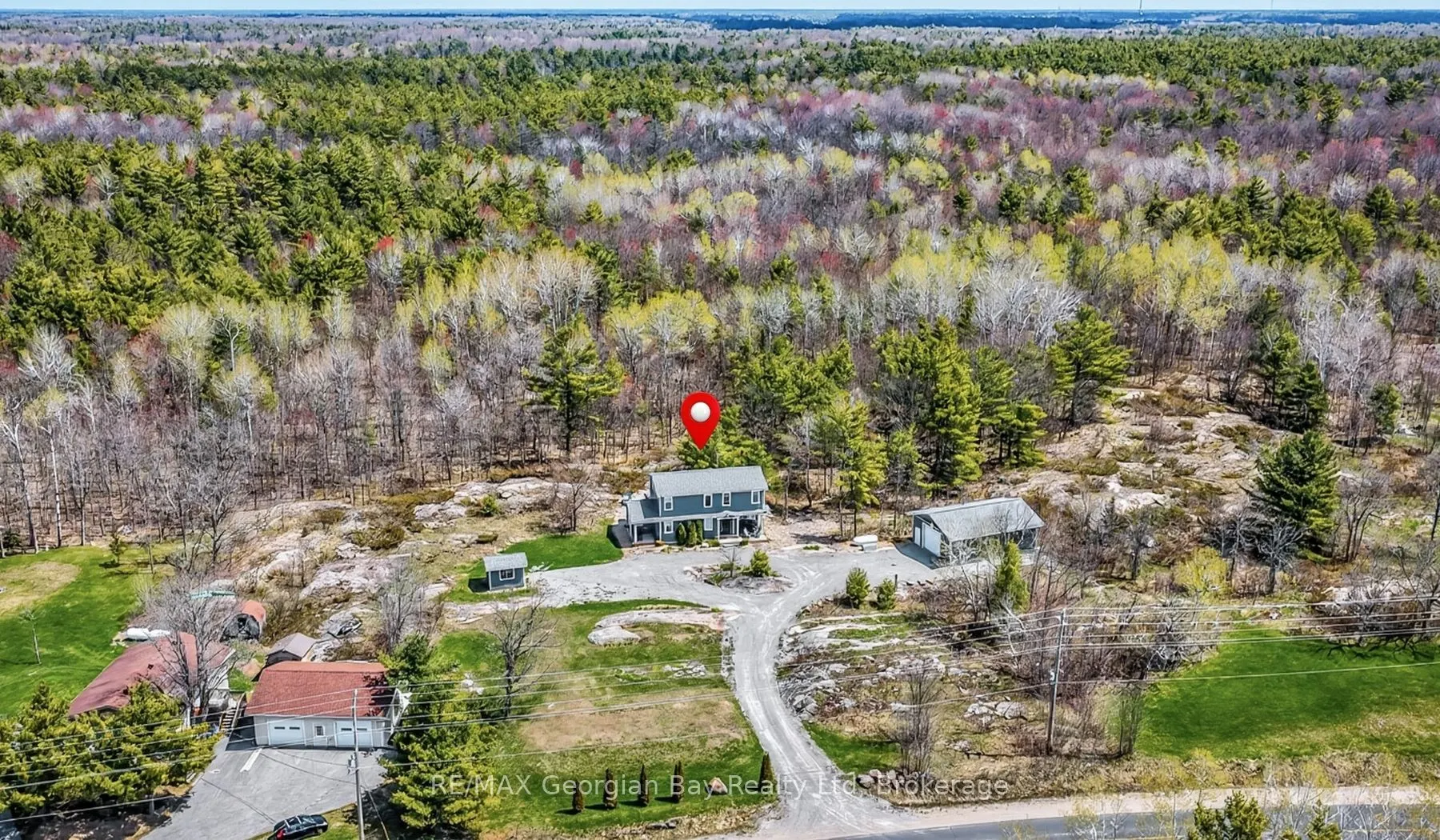 1432 HONEY HARBOUR Road