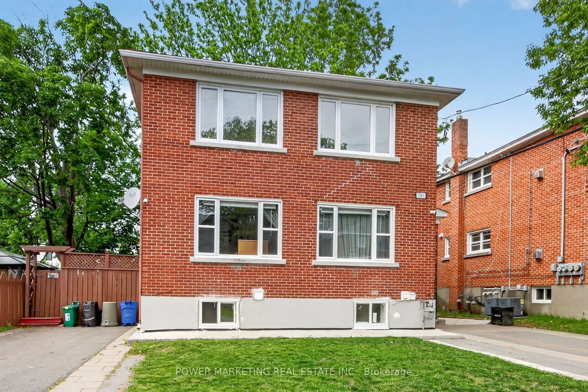 391 Greenwood Avenue