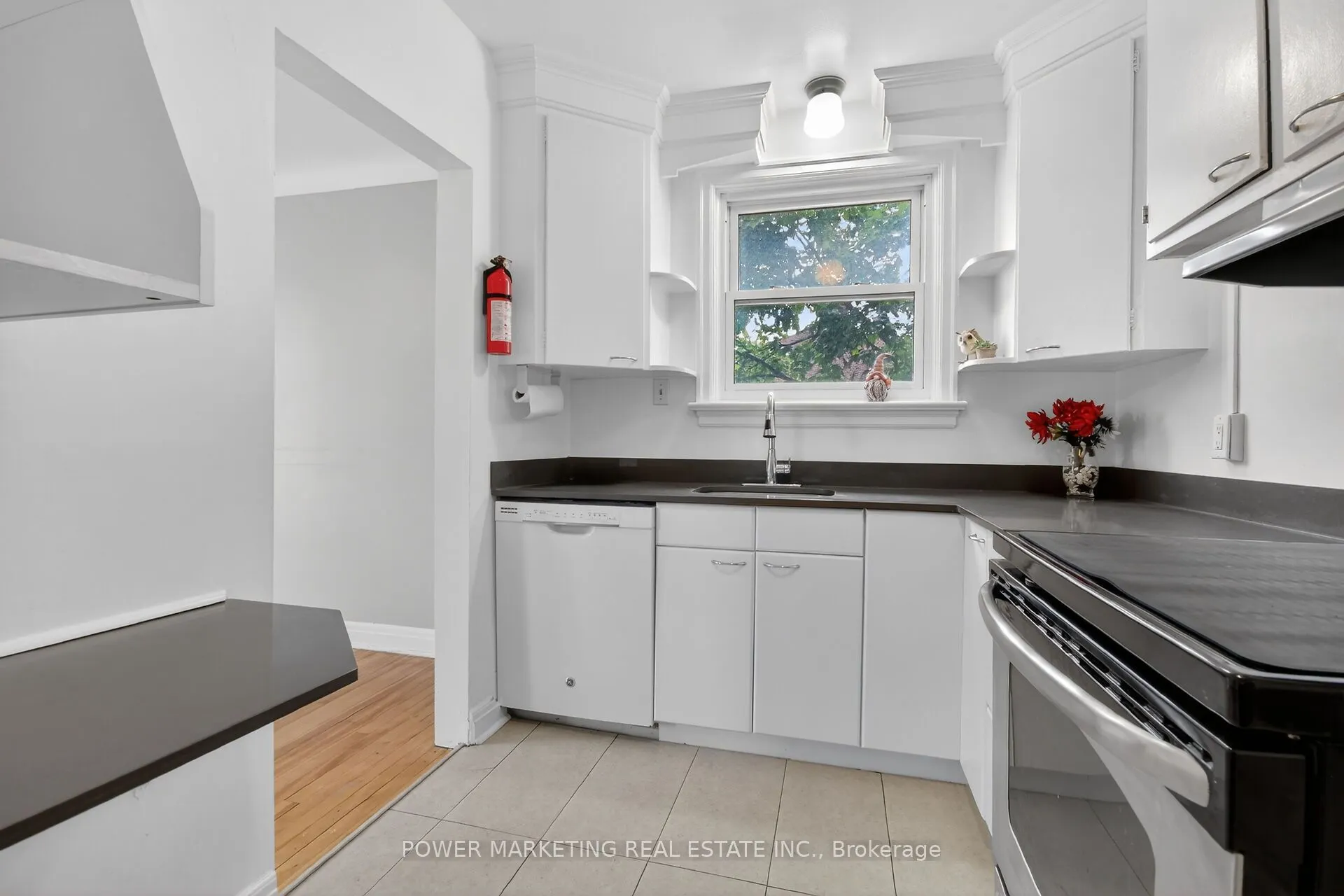 391 Greenwood Avenue