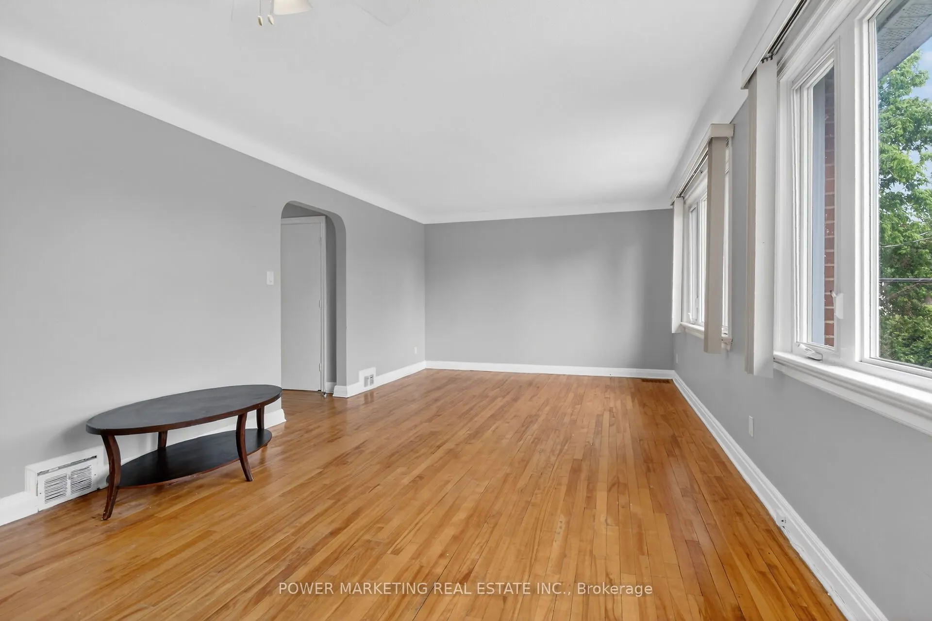 391 Greenwood Avenue
