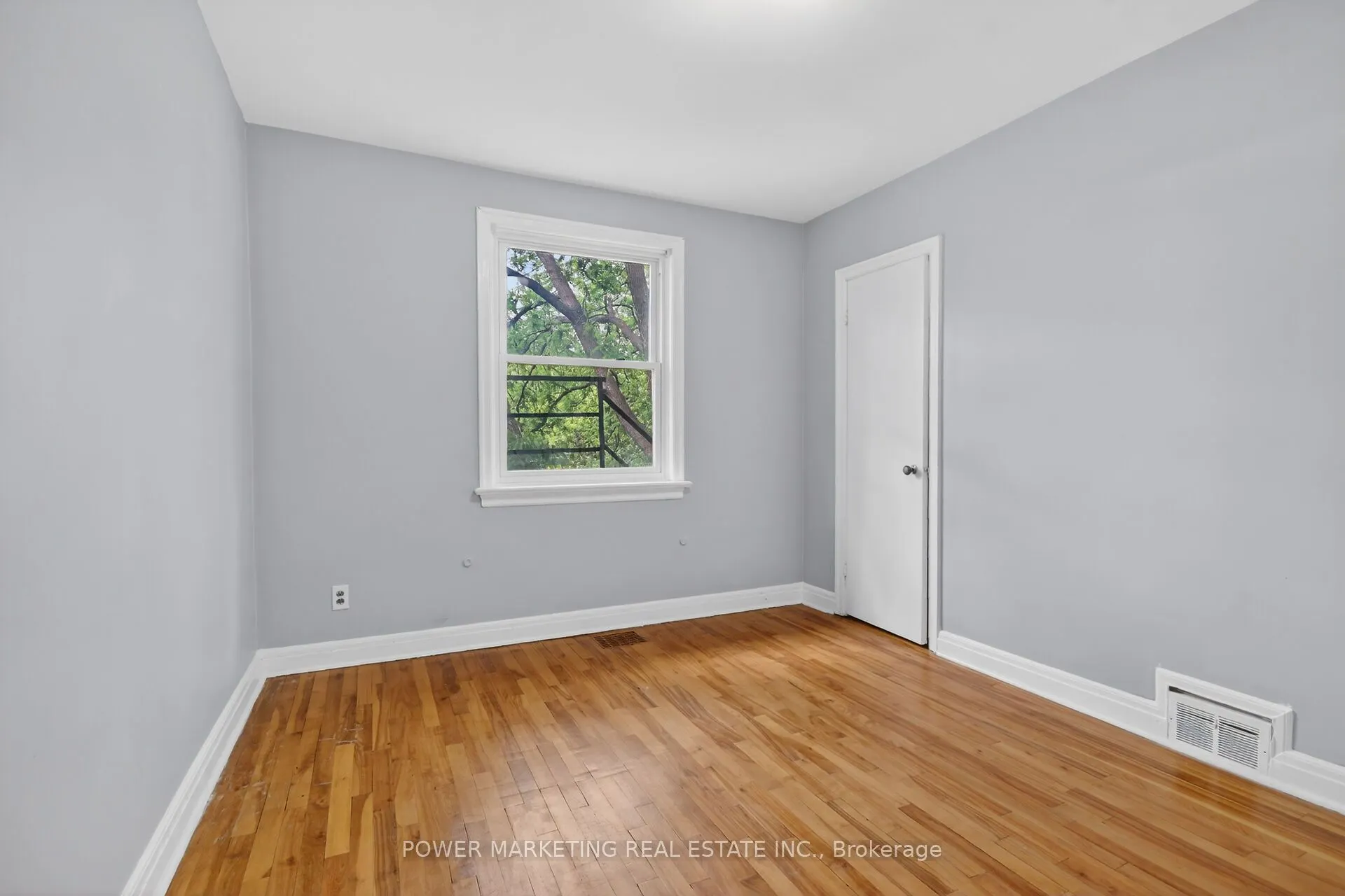 391 Greenwood Avenue