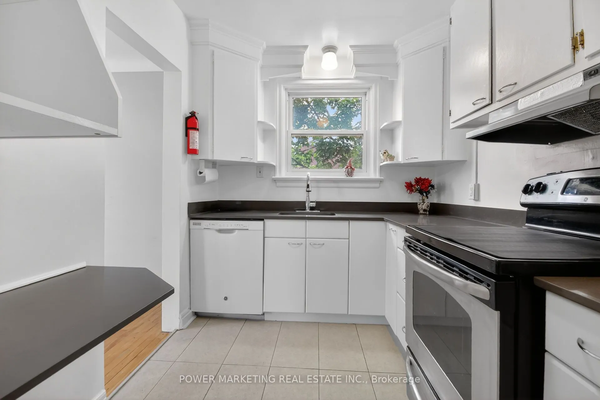 391 Greenwood Avenue