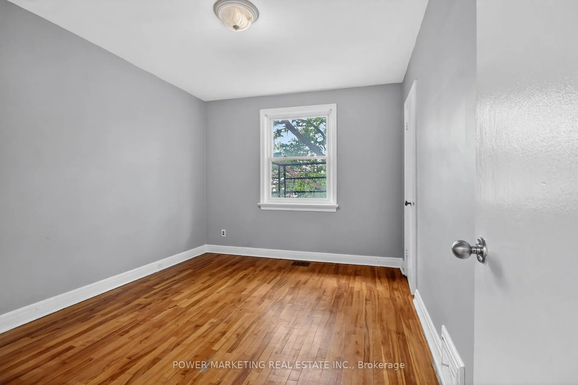 391 Greenwood Avenue