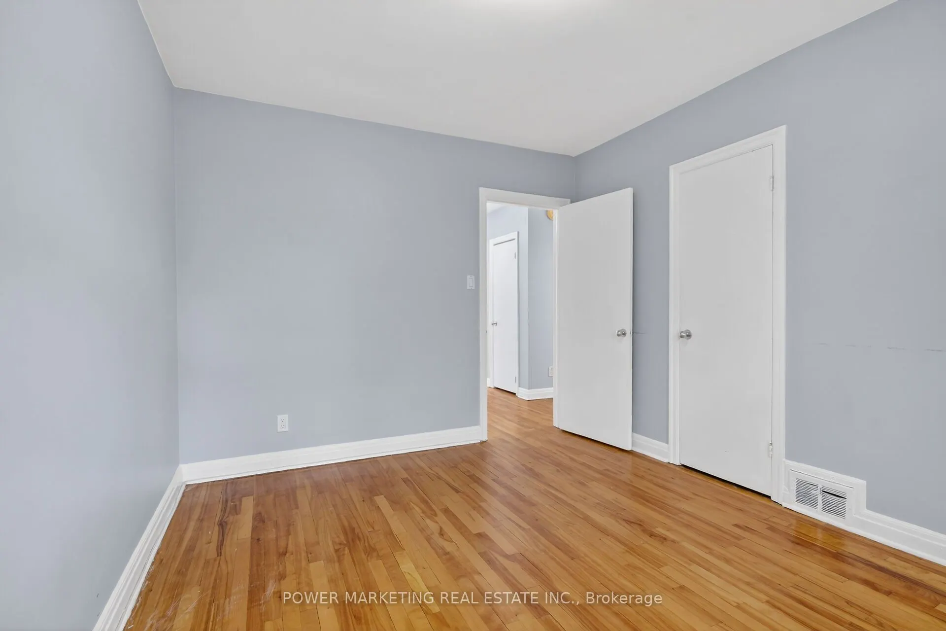 391 Greenwood Avenue