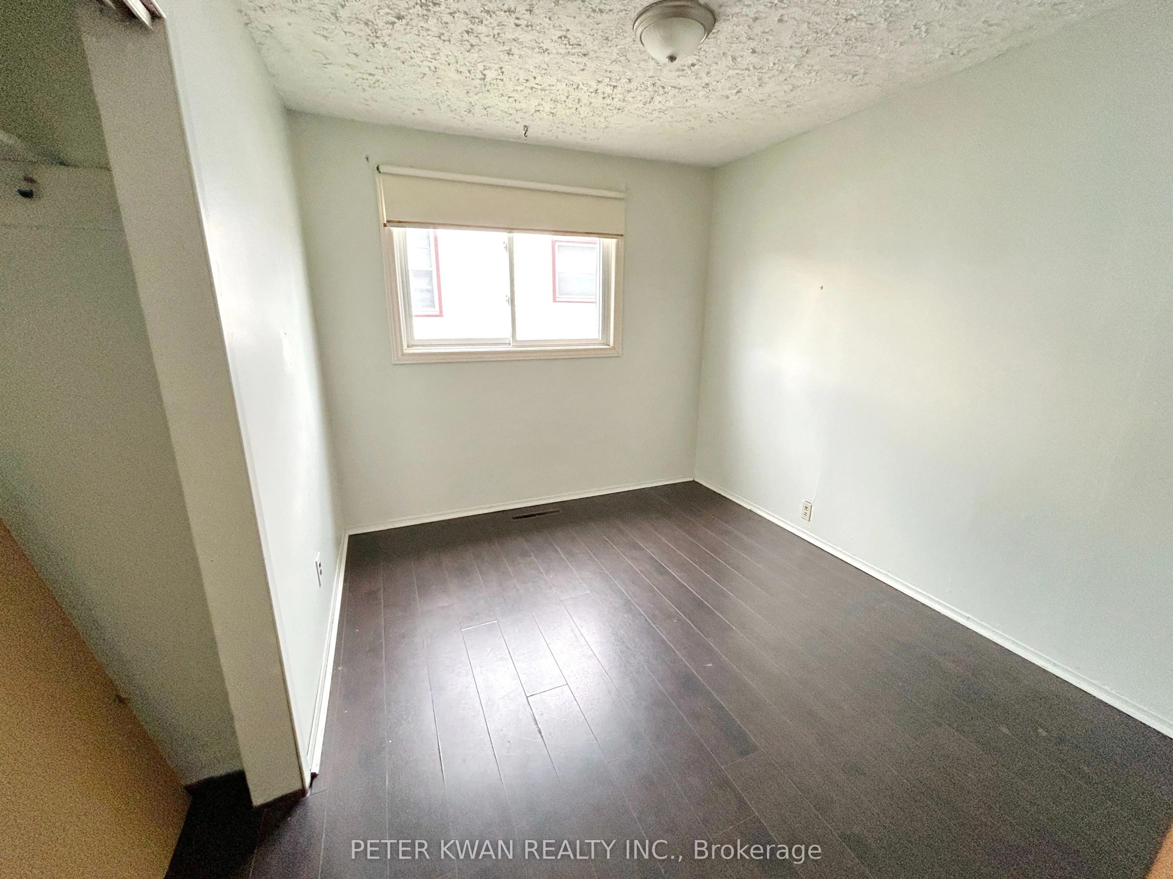 4977 John Street