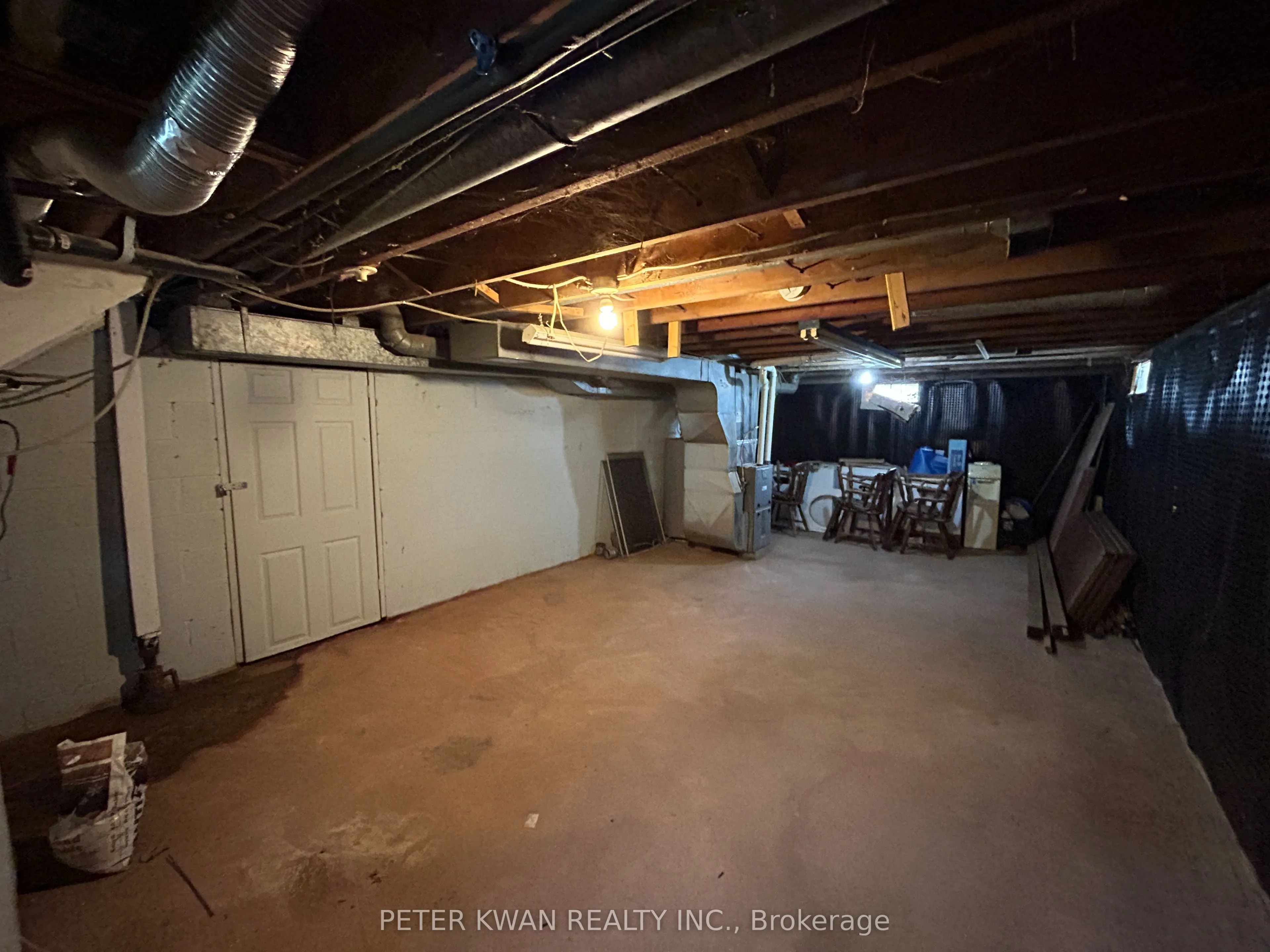 4977 John Street