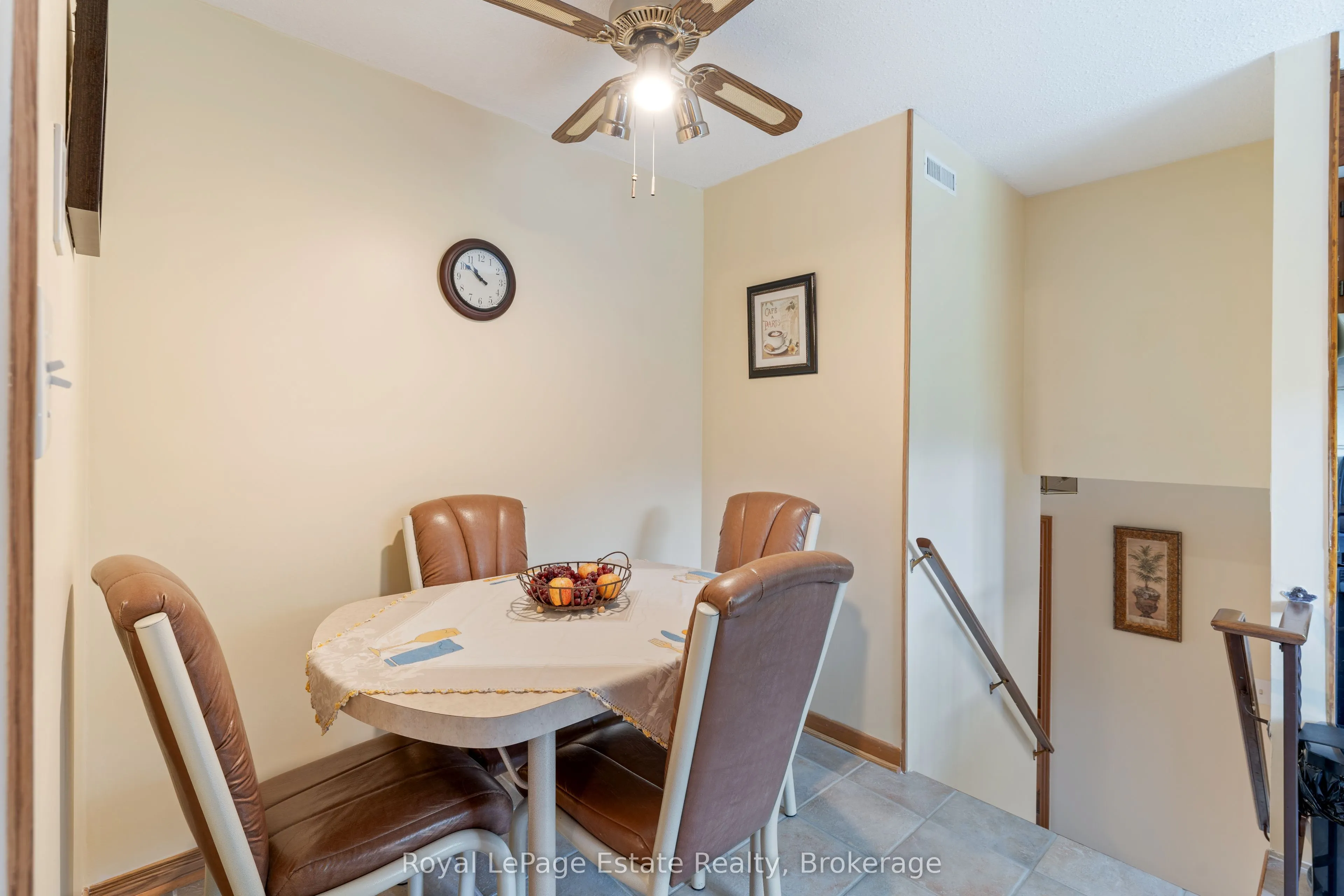 97 Dorena Crescent