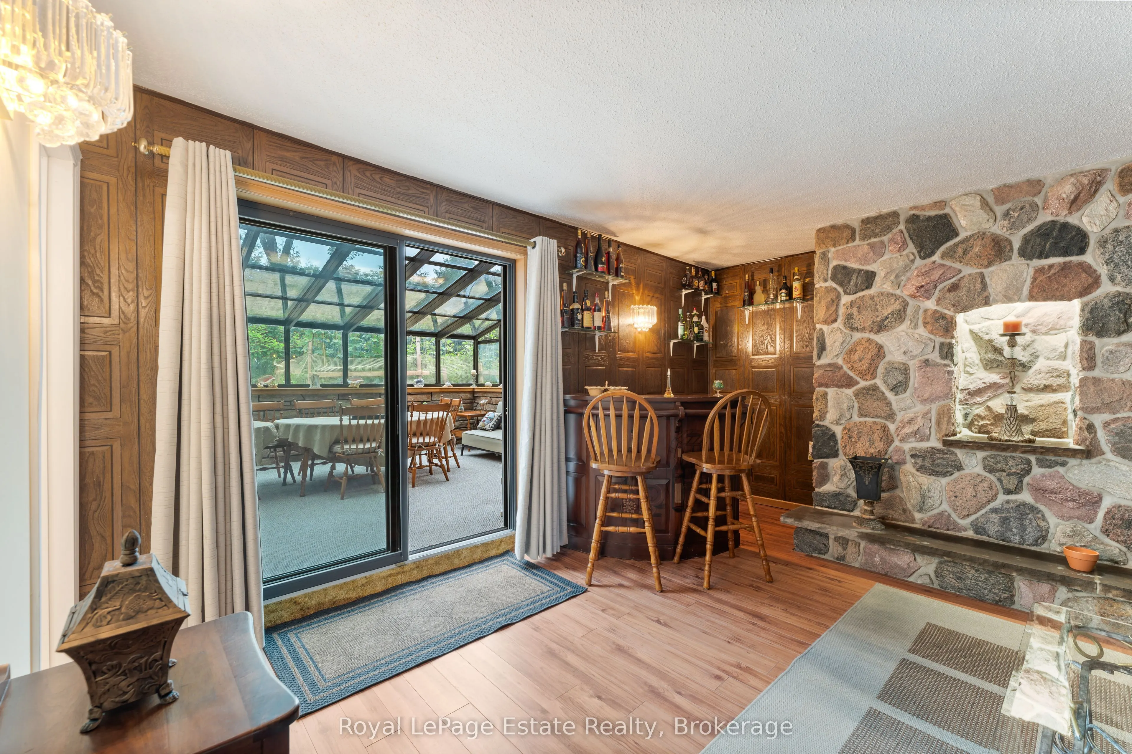 97 Dorena Crescent