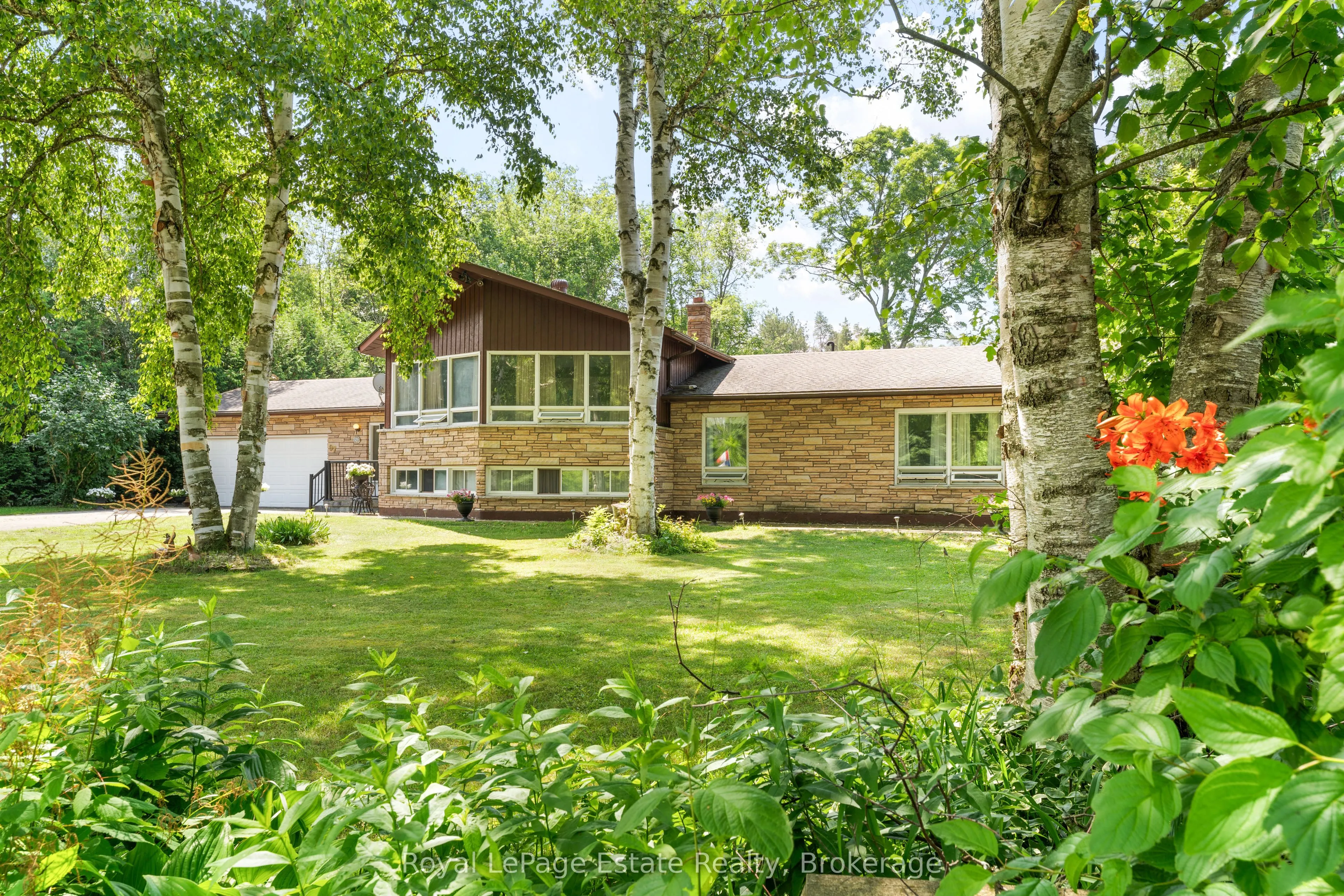 97 Dorena Crescent