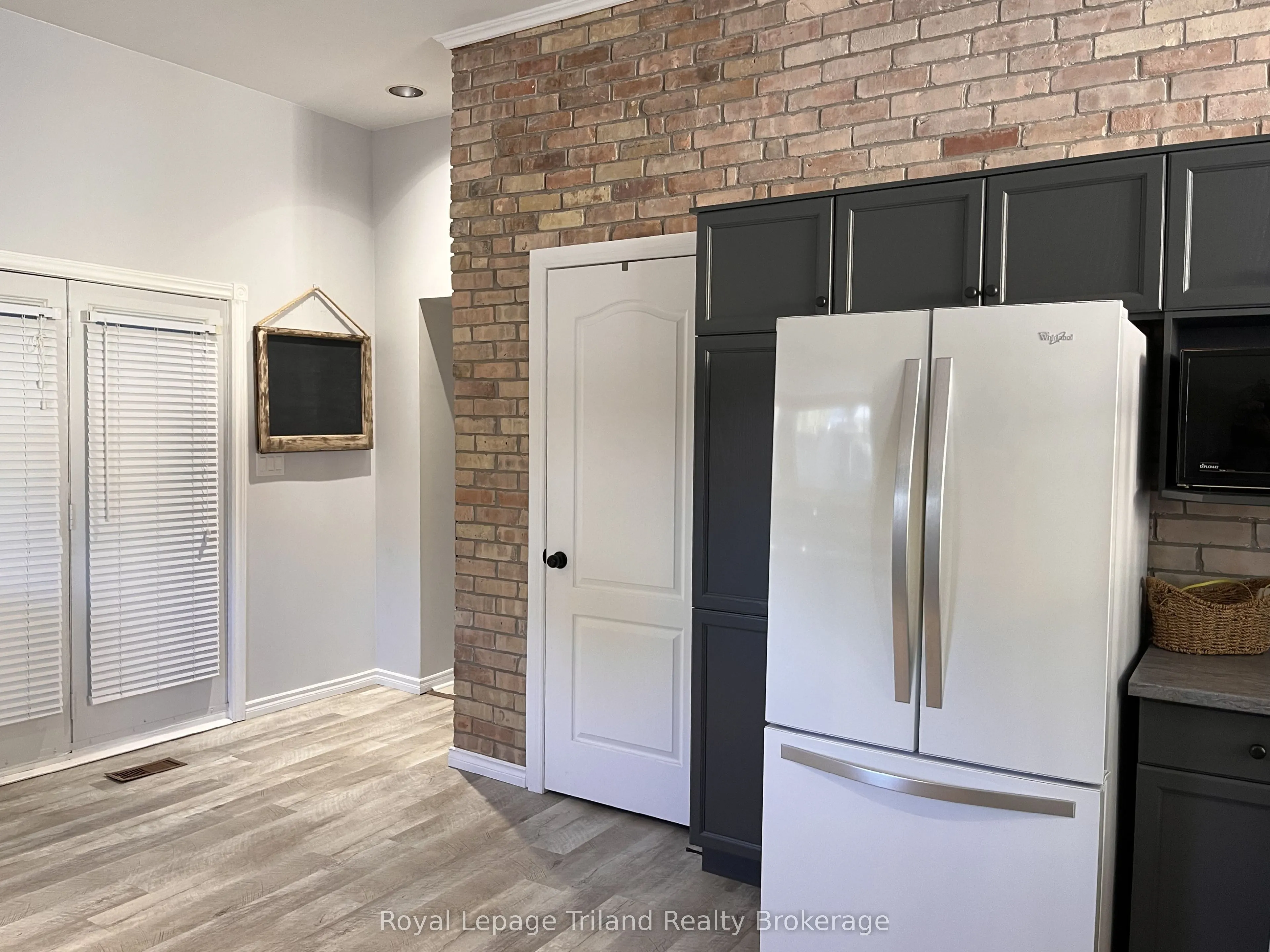 14 Elgin Street W