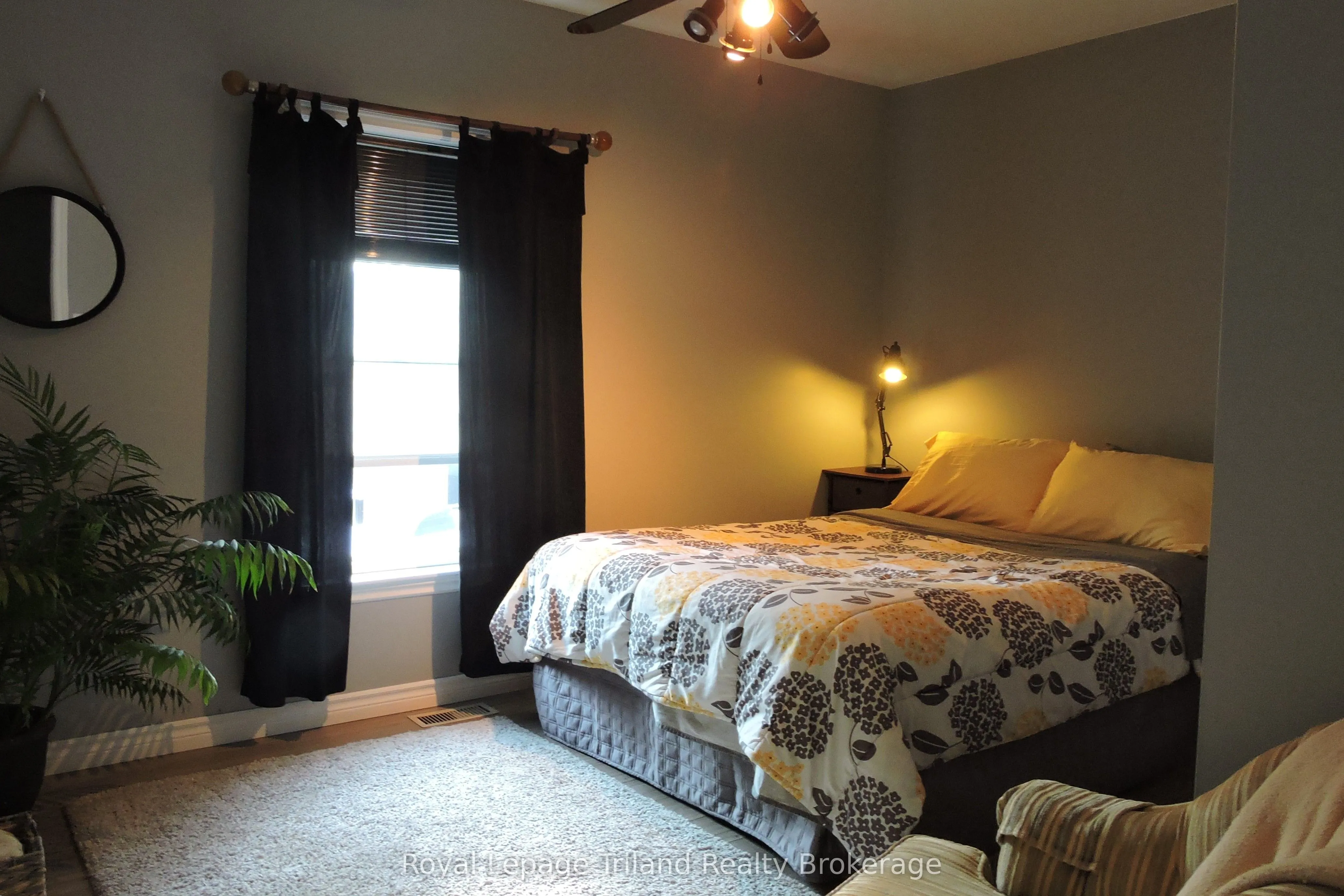 14 Elgin Street W