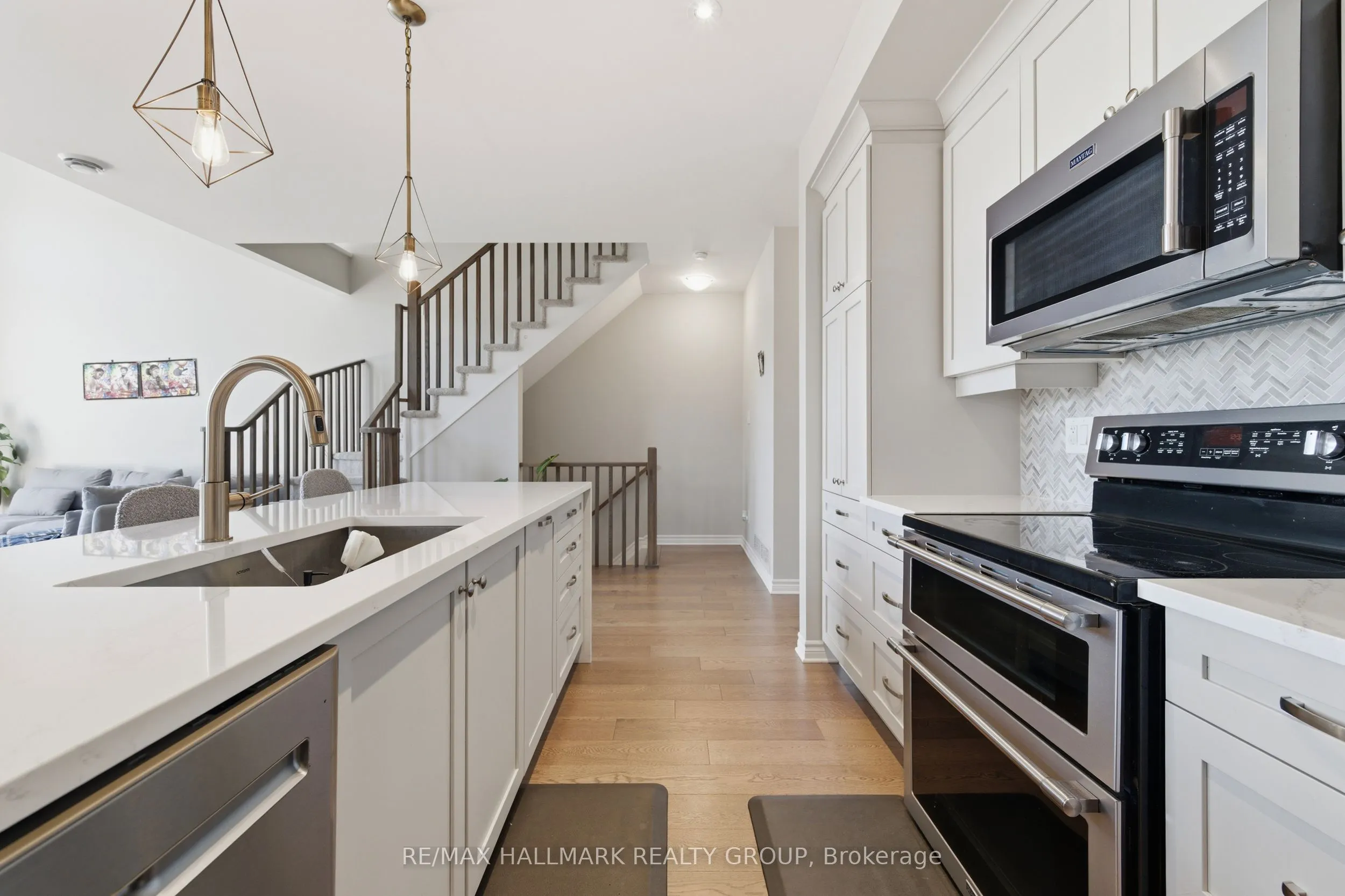 264 Pembina Private #92