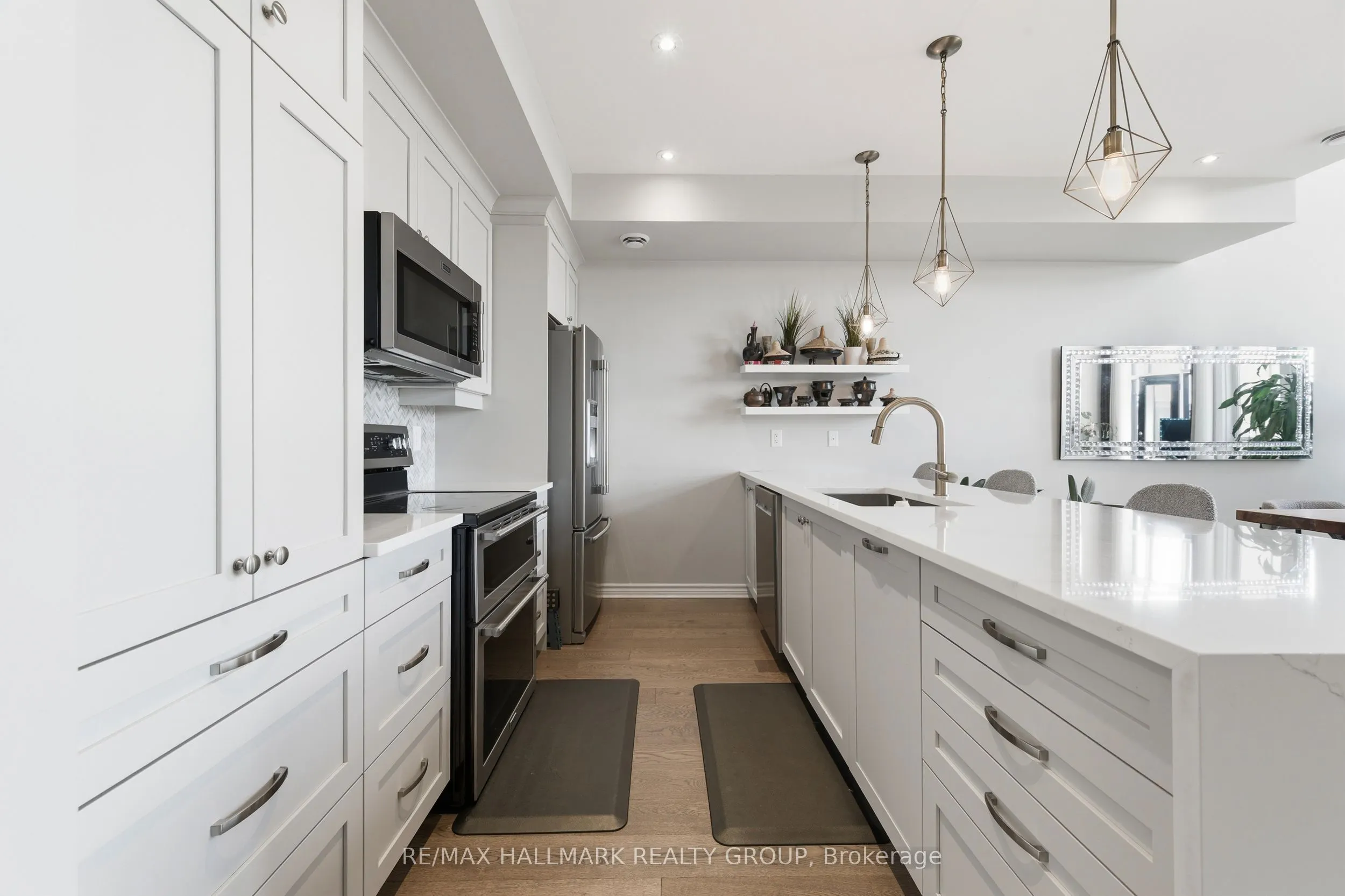 264 Pembina Private #92