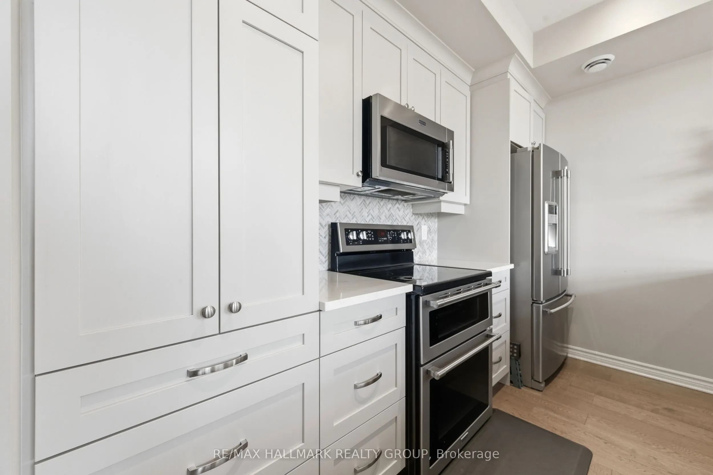 264 Pembina Private #92