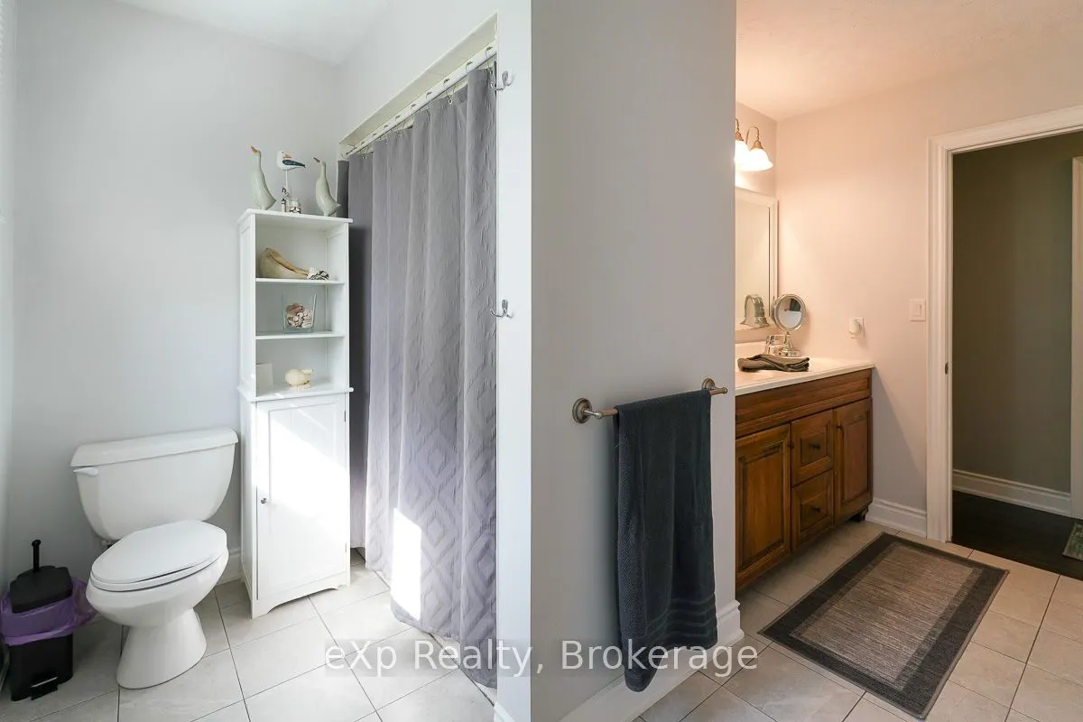 3595 Bruce Road 3