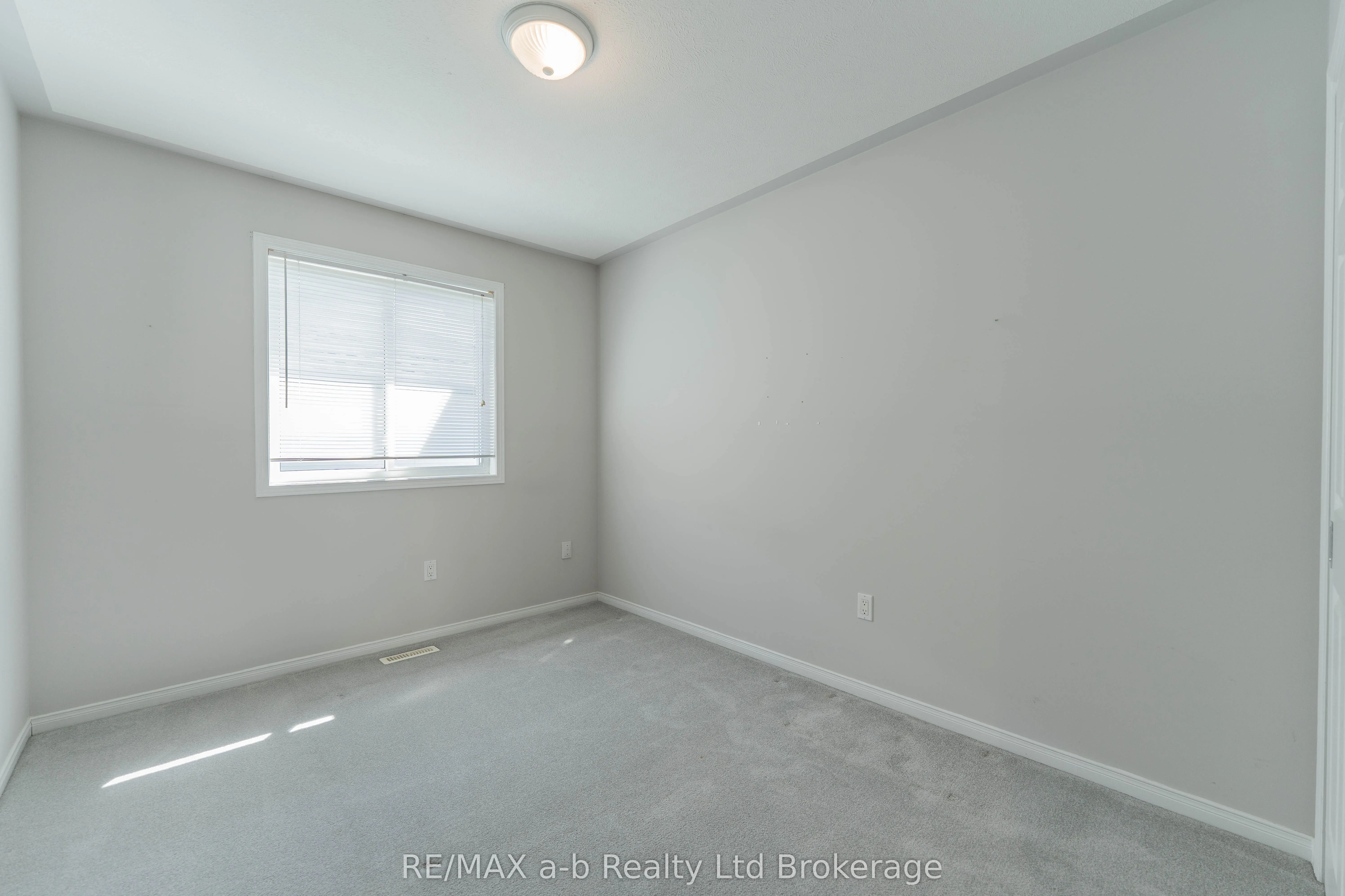 44 Beech Boulevard