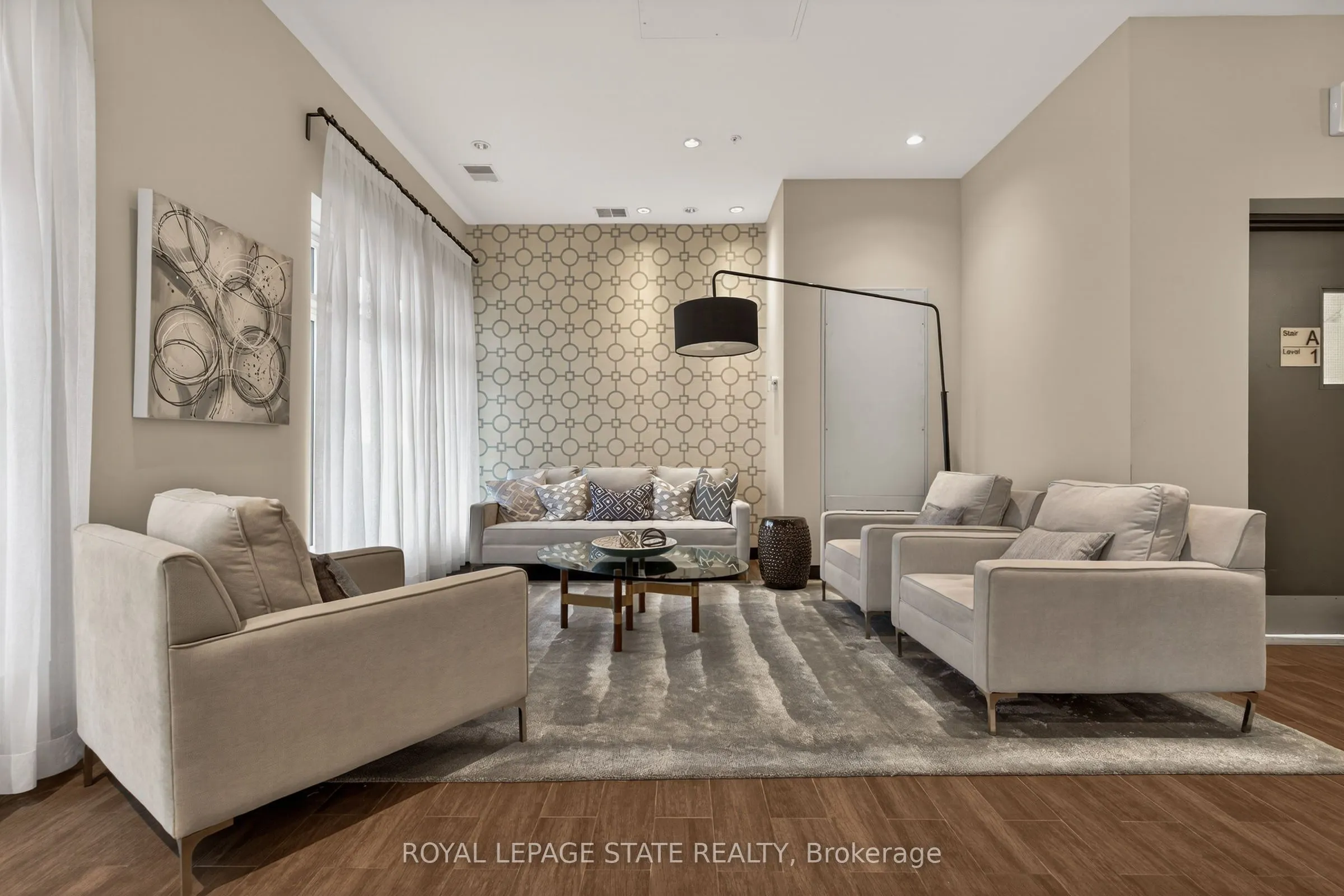 520 North Service Road #308