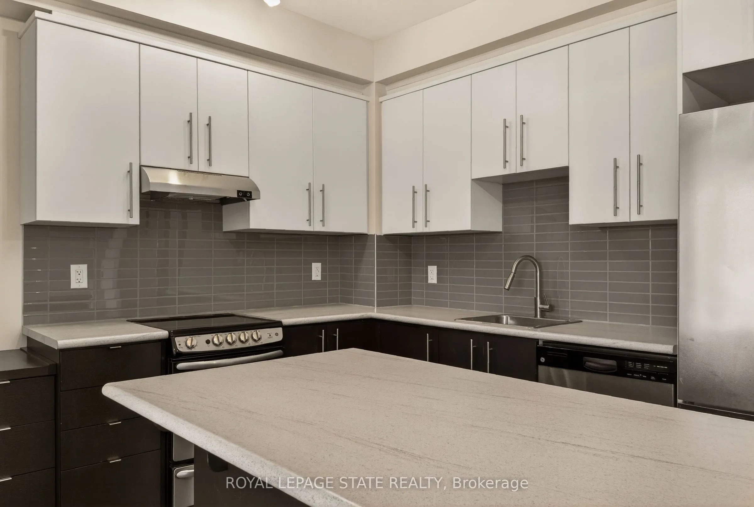 520 North Service Road #308