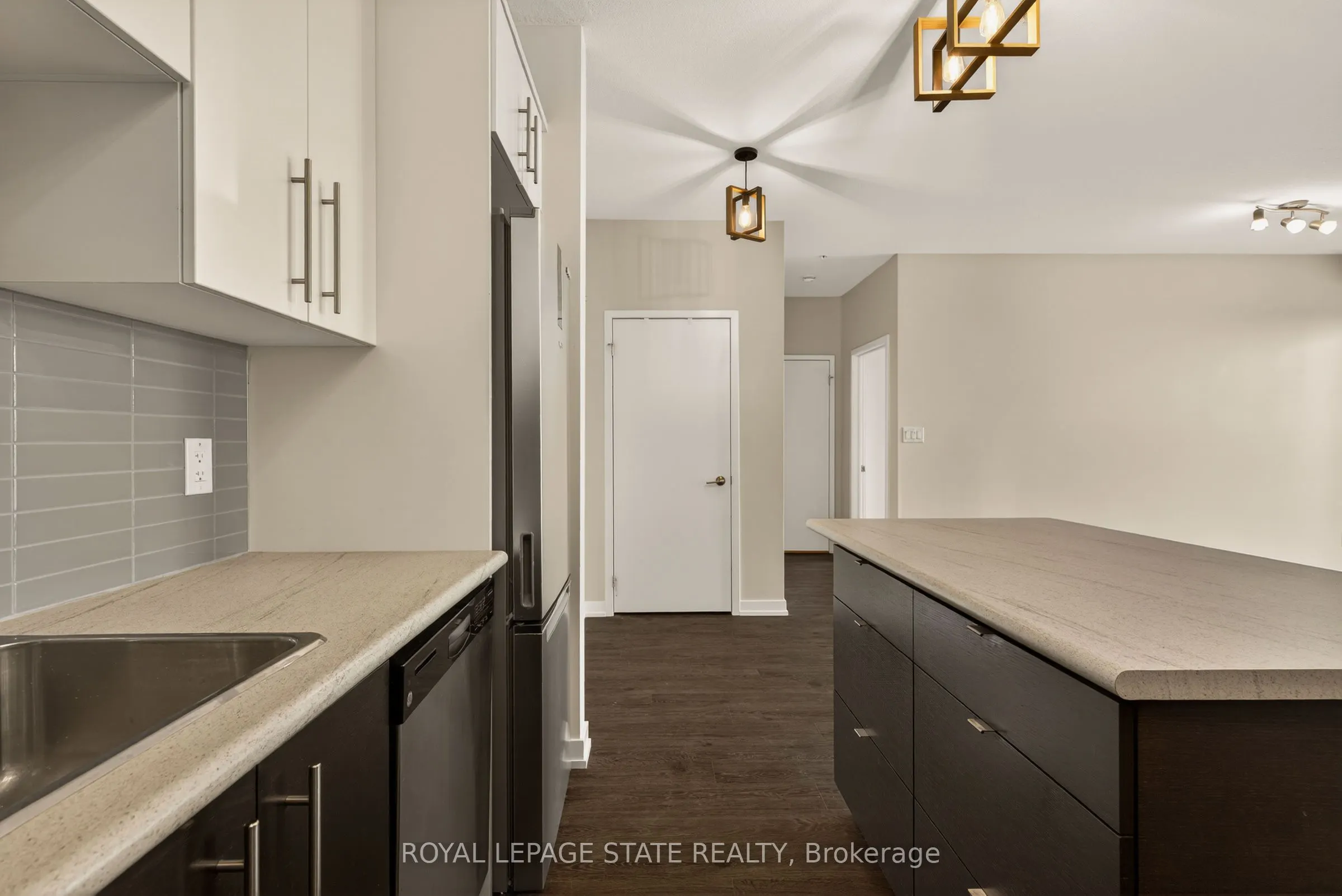 520 North Service Road #308