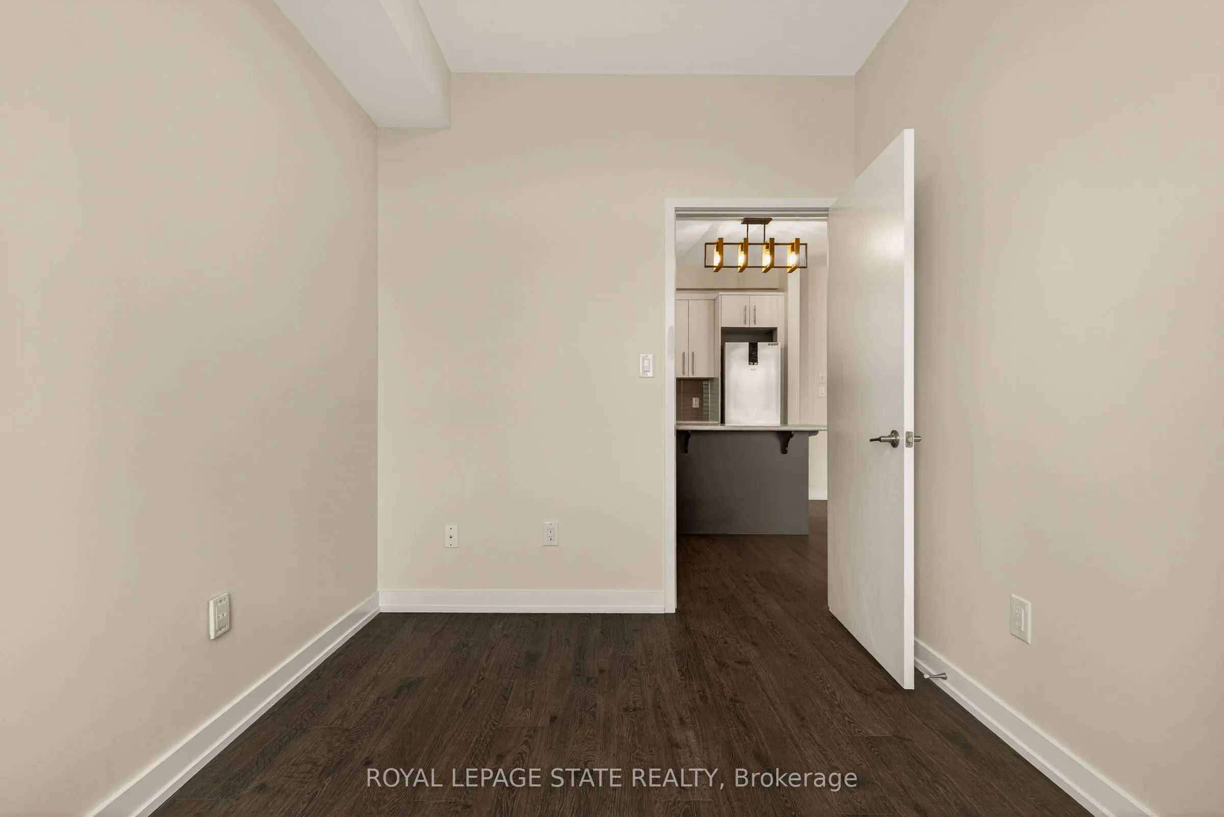 520 North Service Road #308
