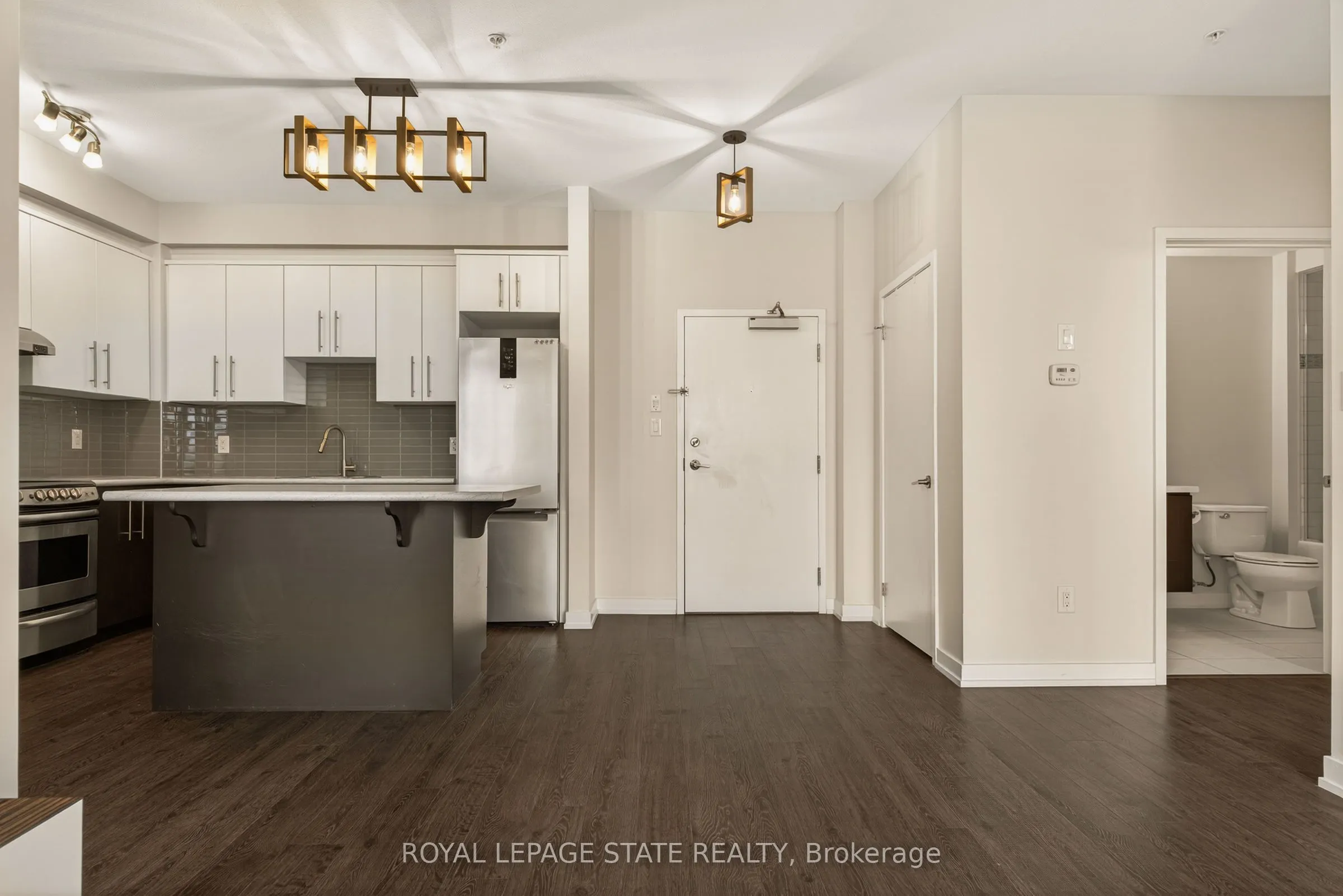 520 North Service Road #308