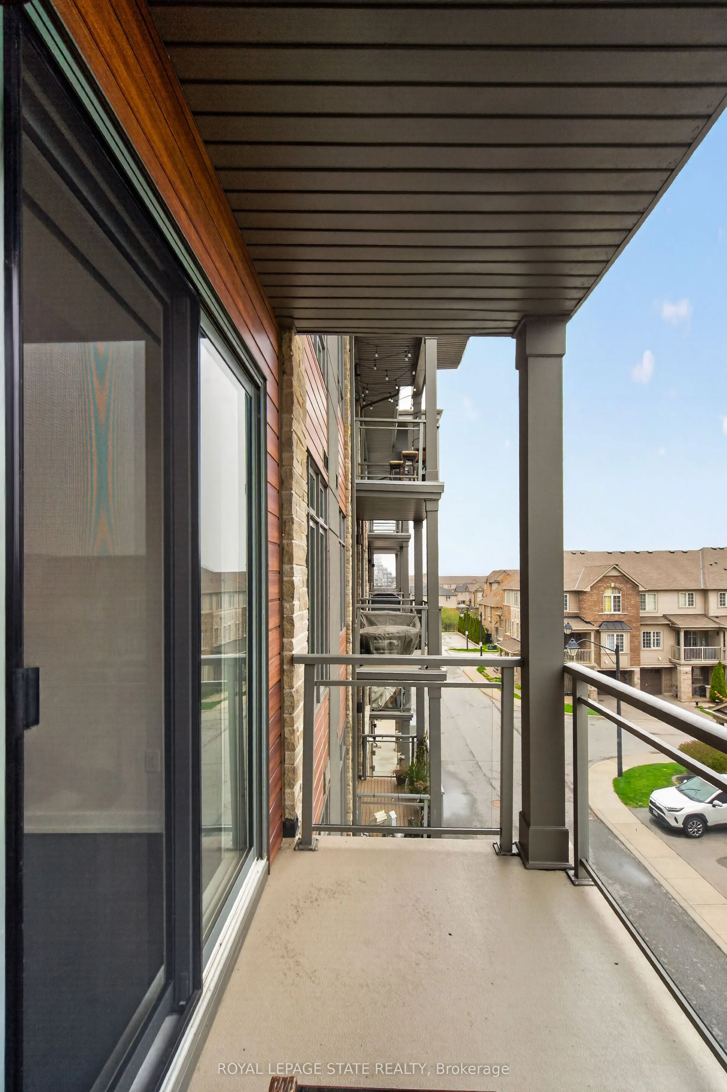 520 North Service Road #308