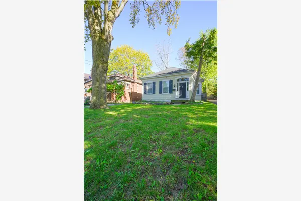 571 Dufferin Avenue