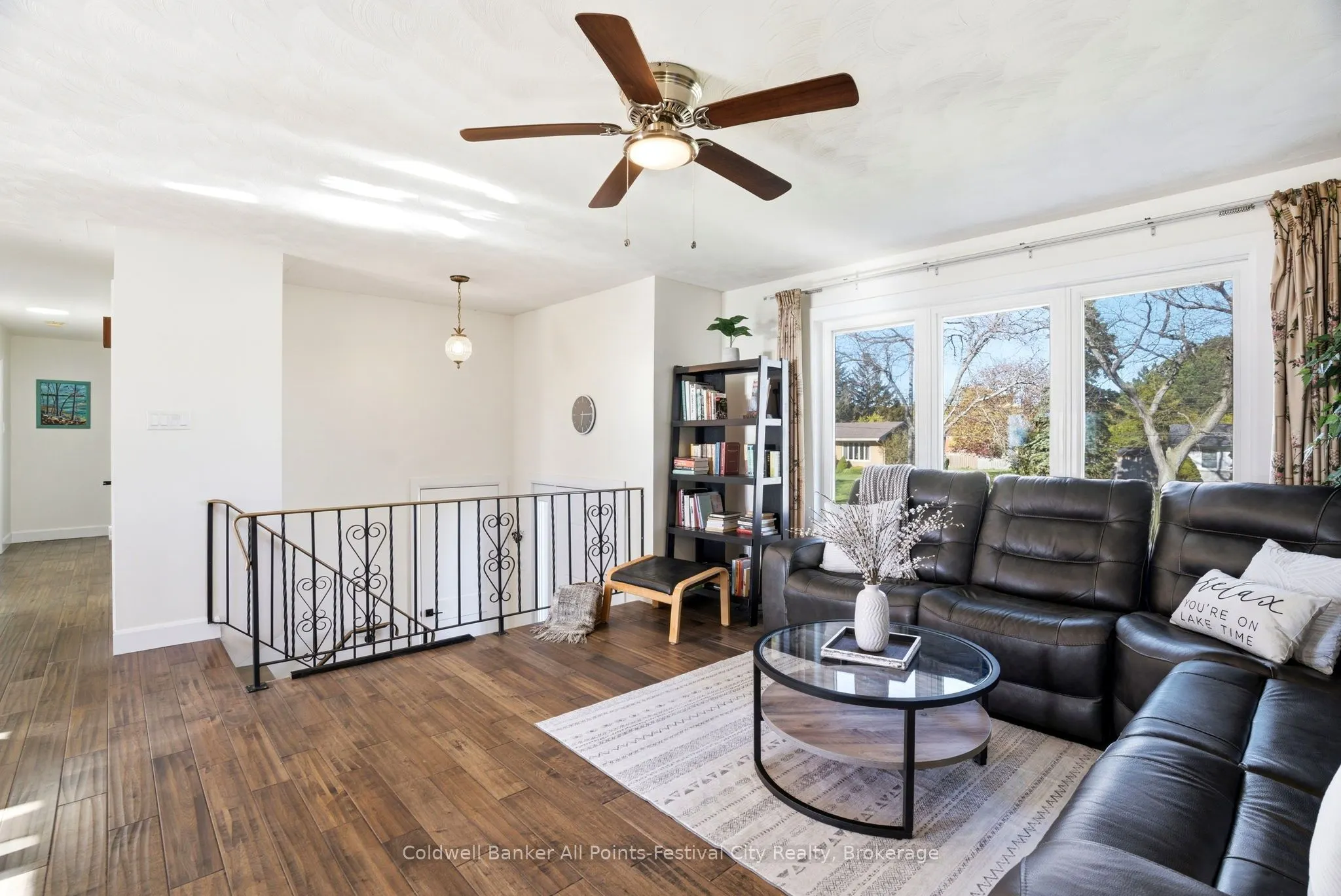 306 Lakeside Drive