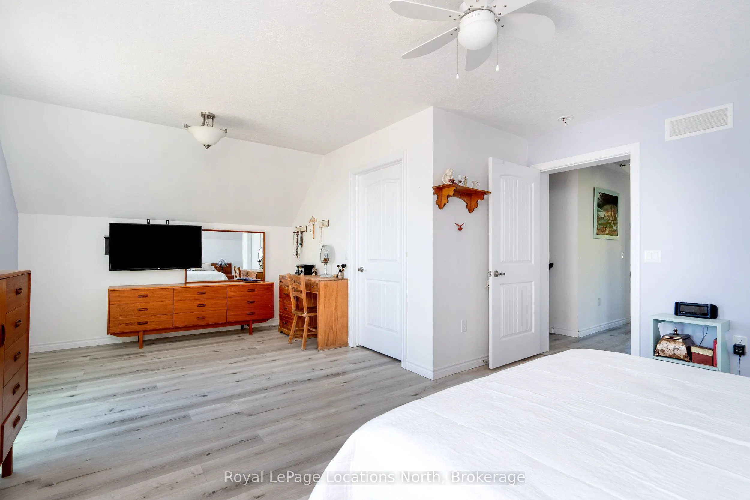 108 Georgian Beach Lane
