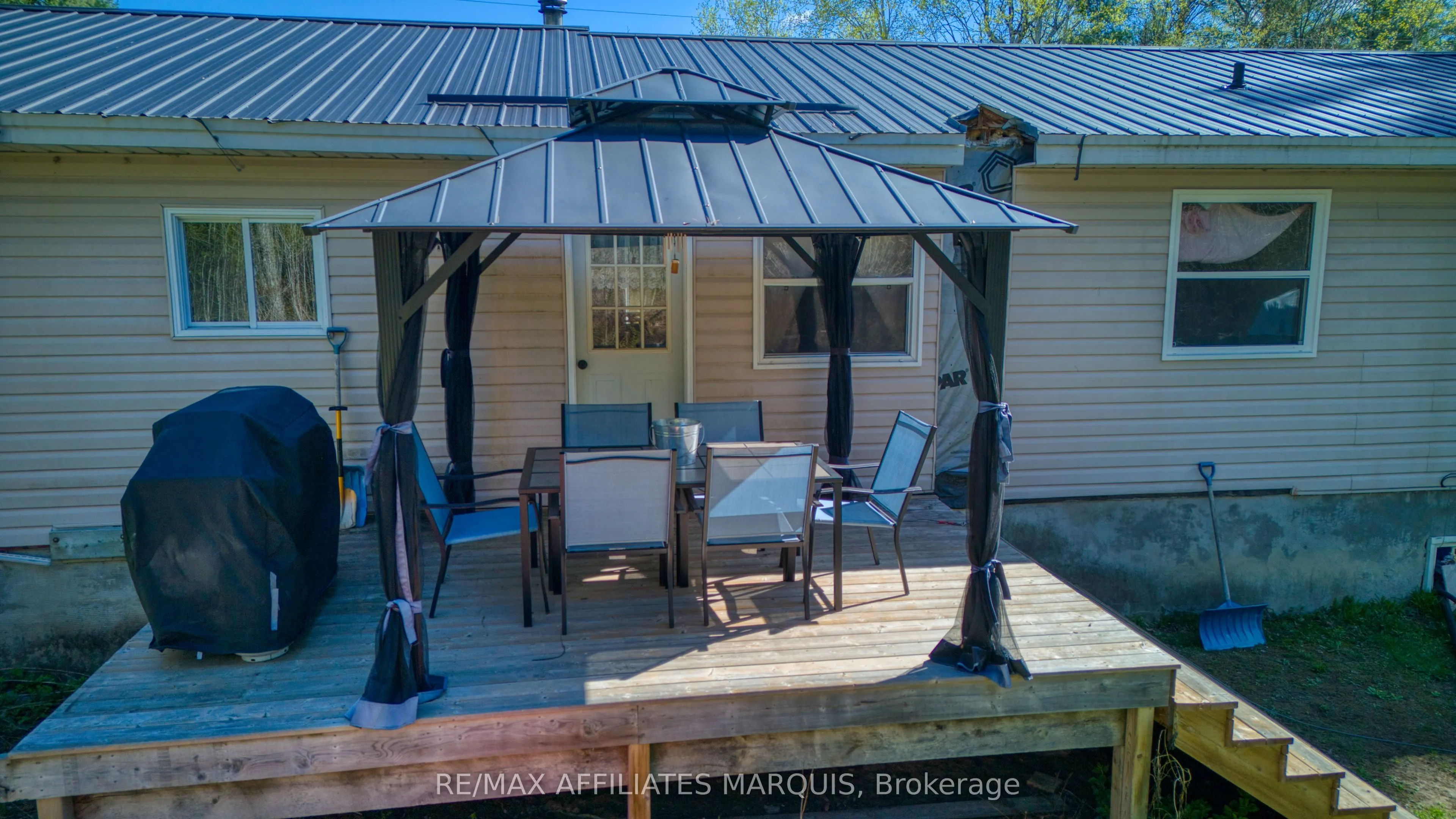 641 Harper Road