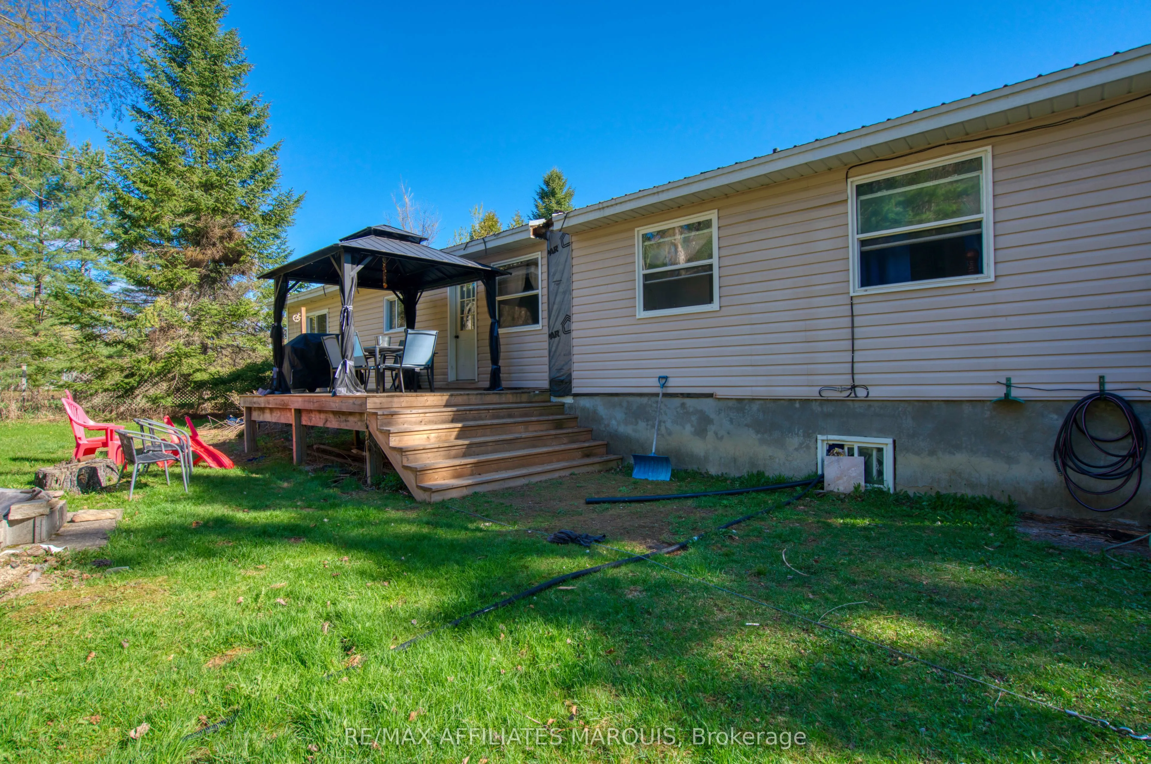641 Harper Road