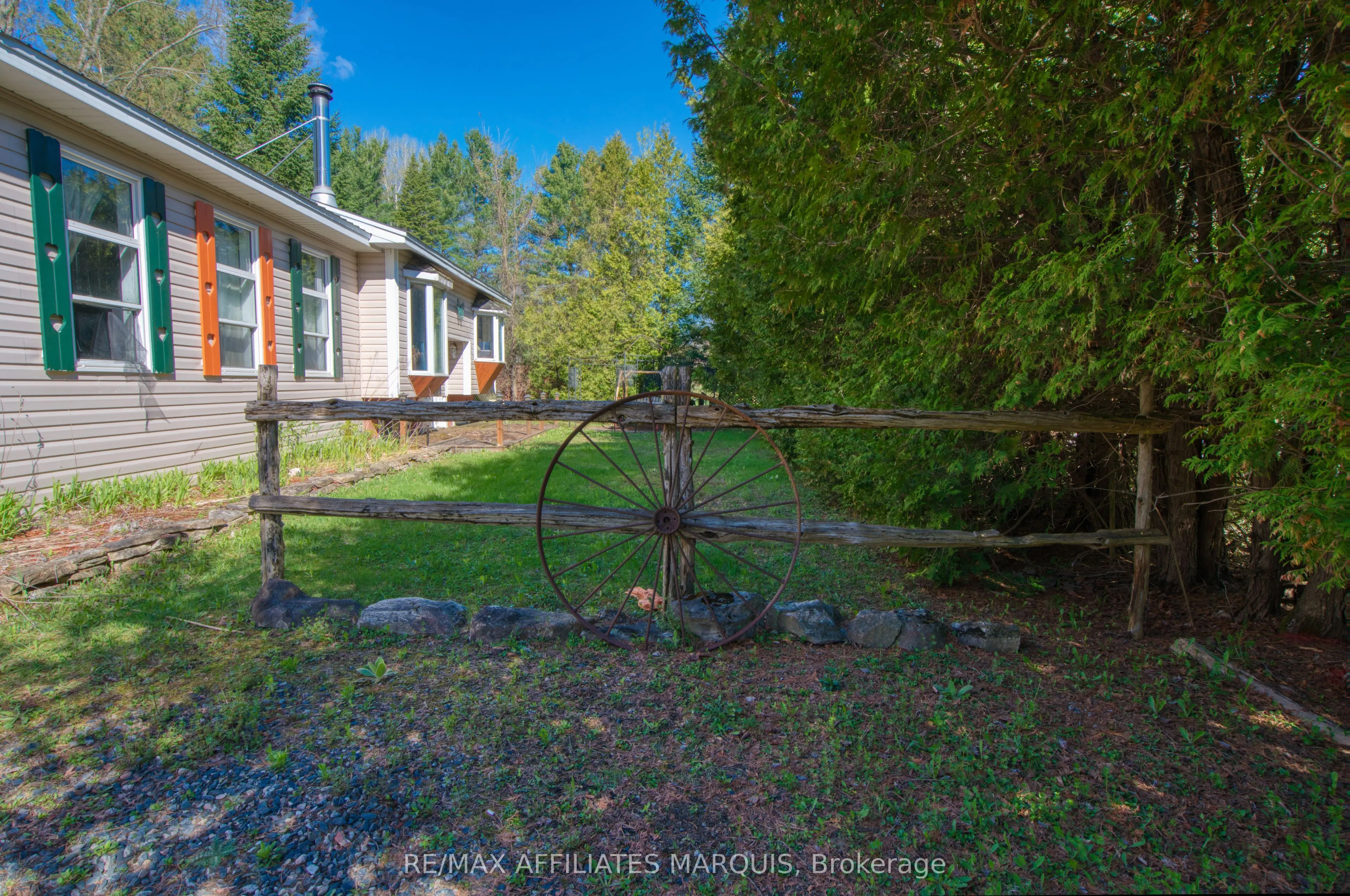 641 Harper Road
