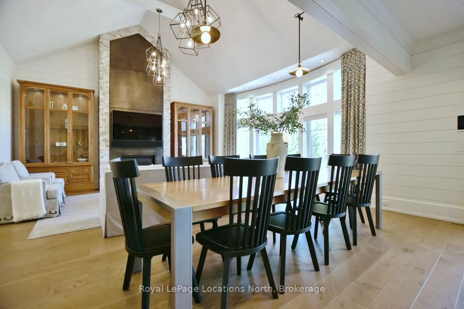 277 JOZO WEIDER Boulevard #902