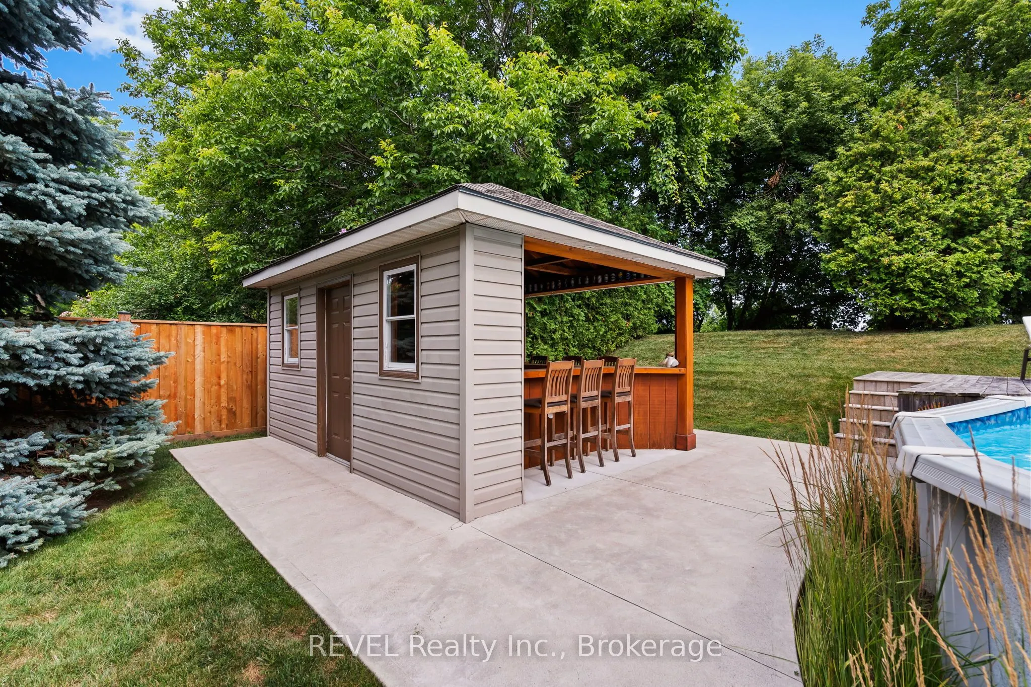 98 Debora Drive